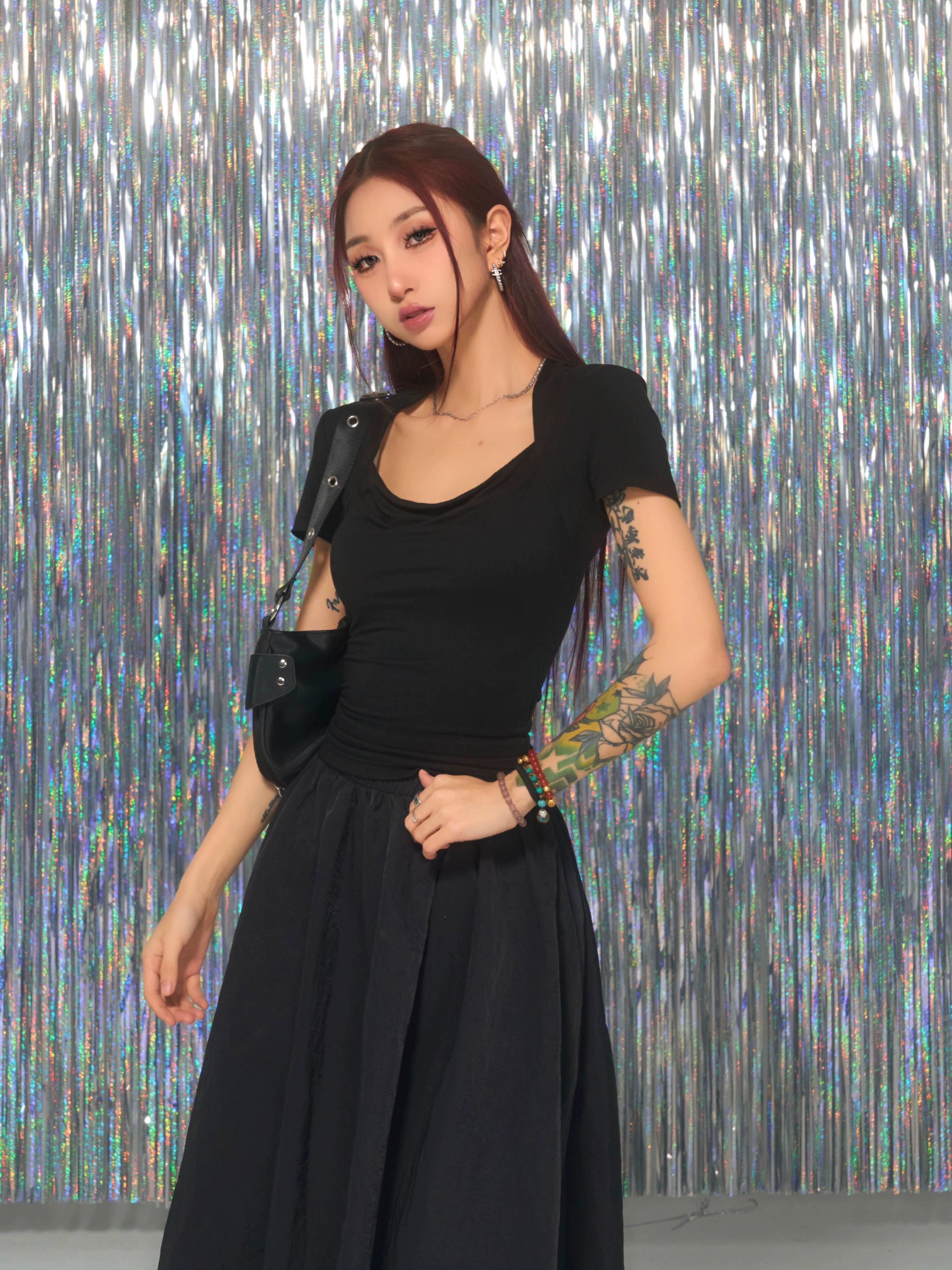 野生zerocircle 黑灰色方领正肩短袖t恤女夏辣妹修身显瘦短款上衣