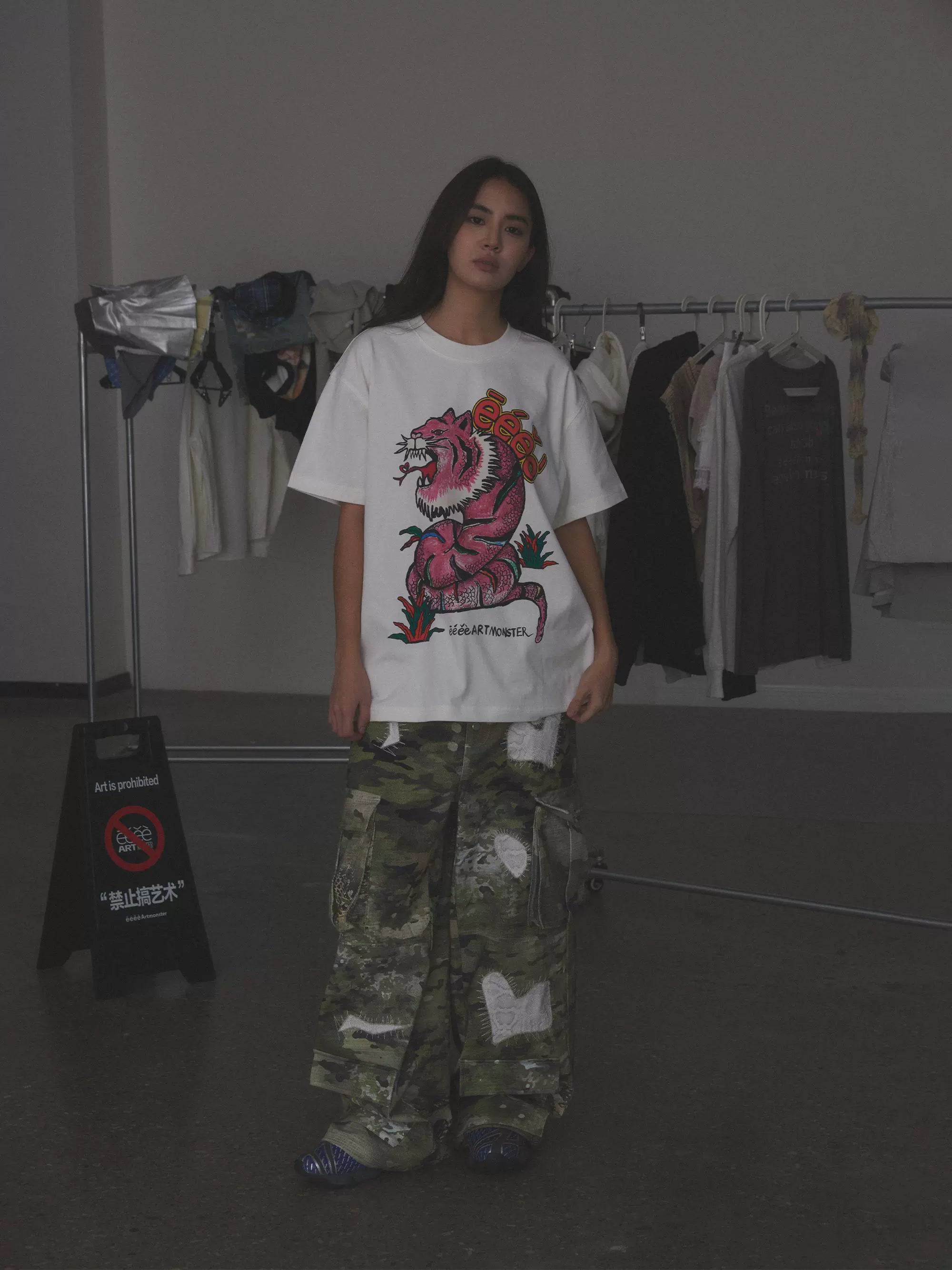 “虎头蛇尾”| eeee设计师款蛇年限定印花圆领短袖手绘涂鸦T恤夏