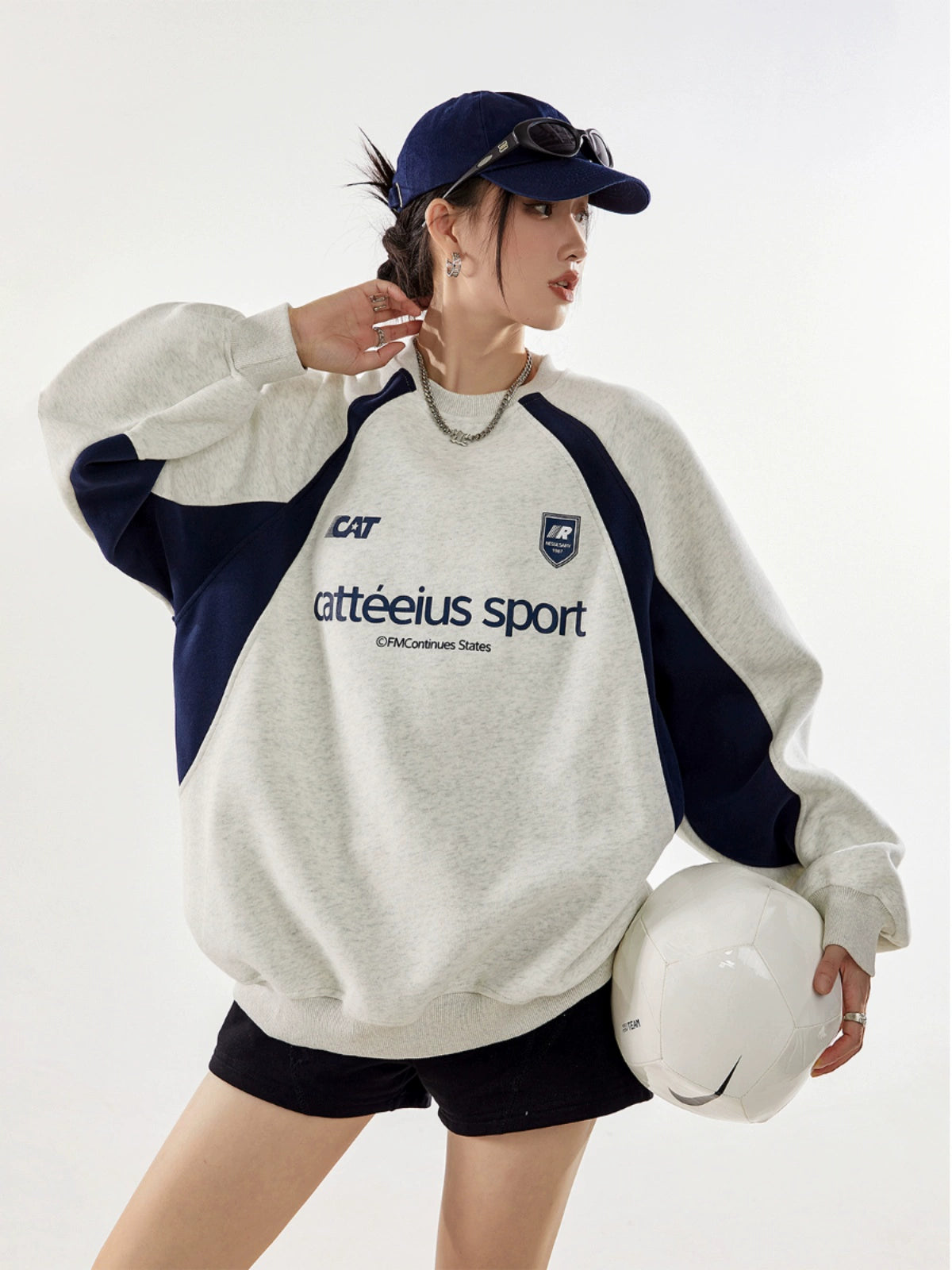 ICH MODE 美式复古圆领卫衣女秋2025新款长袖上衣外套oversize