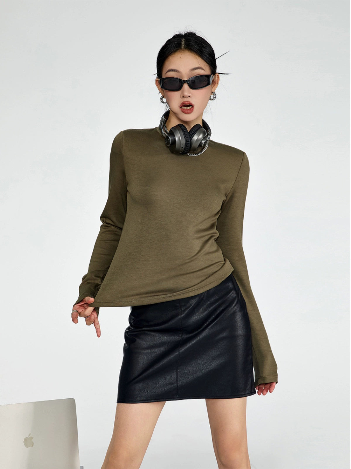 ICH MODE 美式复古修身长袖T恤女秋冬百搭宽松短款上衣纯色打底衫