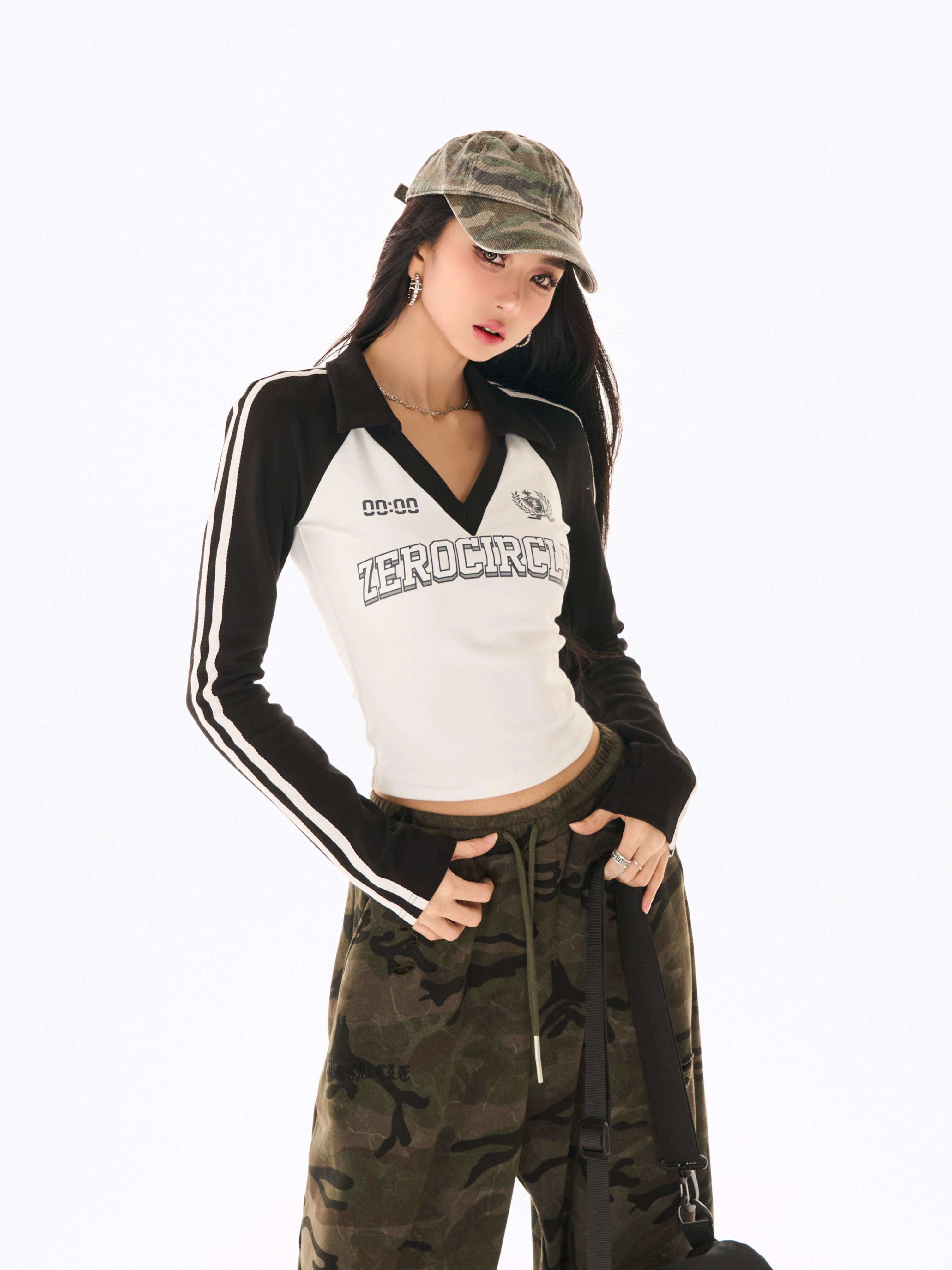 野生zerocircle拼色插肩袖t恤女春季辣妹修身显瘦印花短款v领上衣