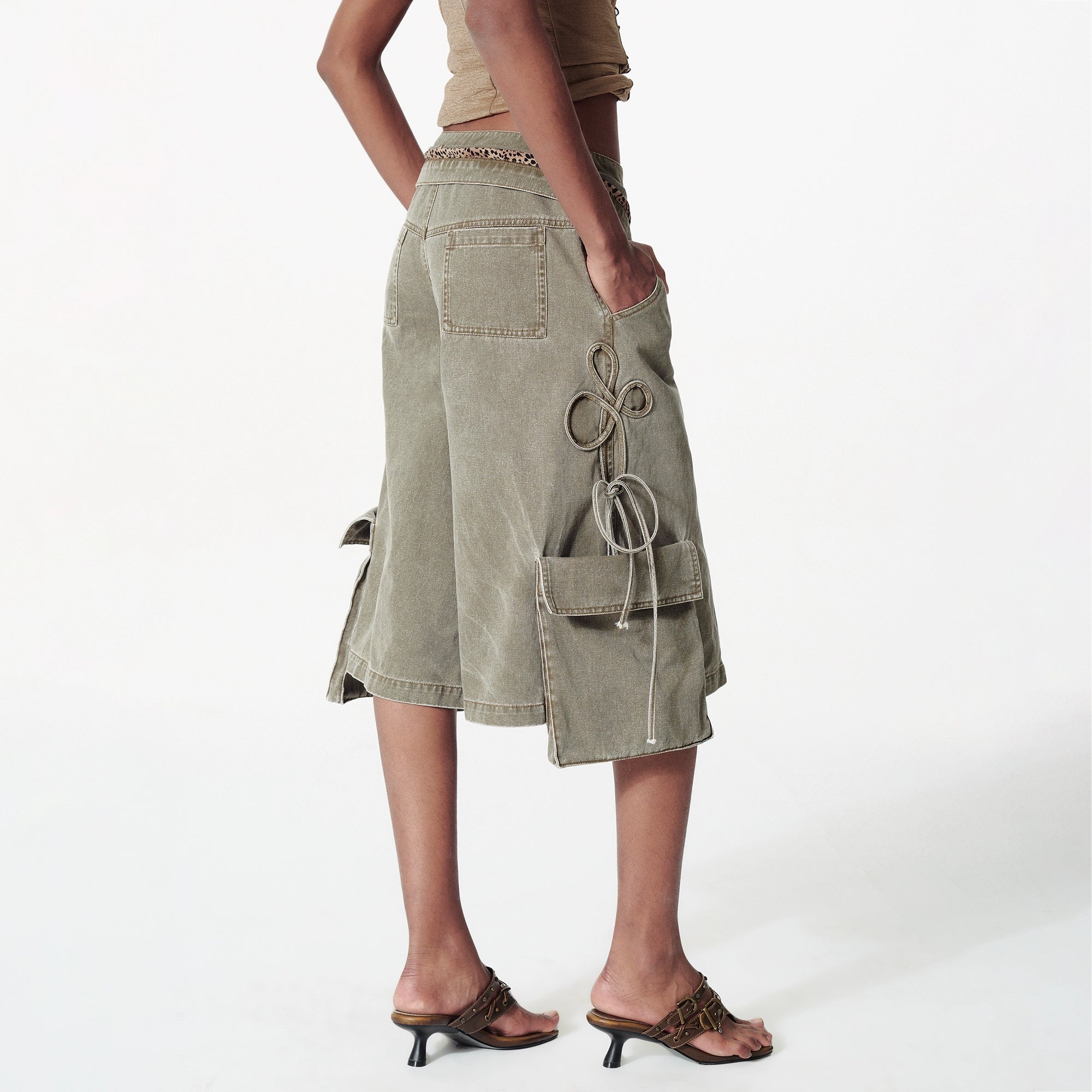 2th Desire复古解构洗水双腰头绑带豹纹撞色条工装感宽松中裤女