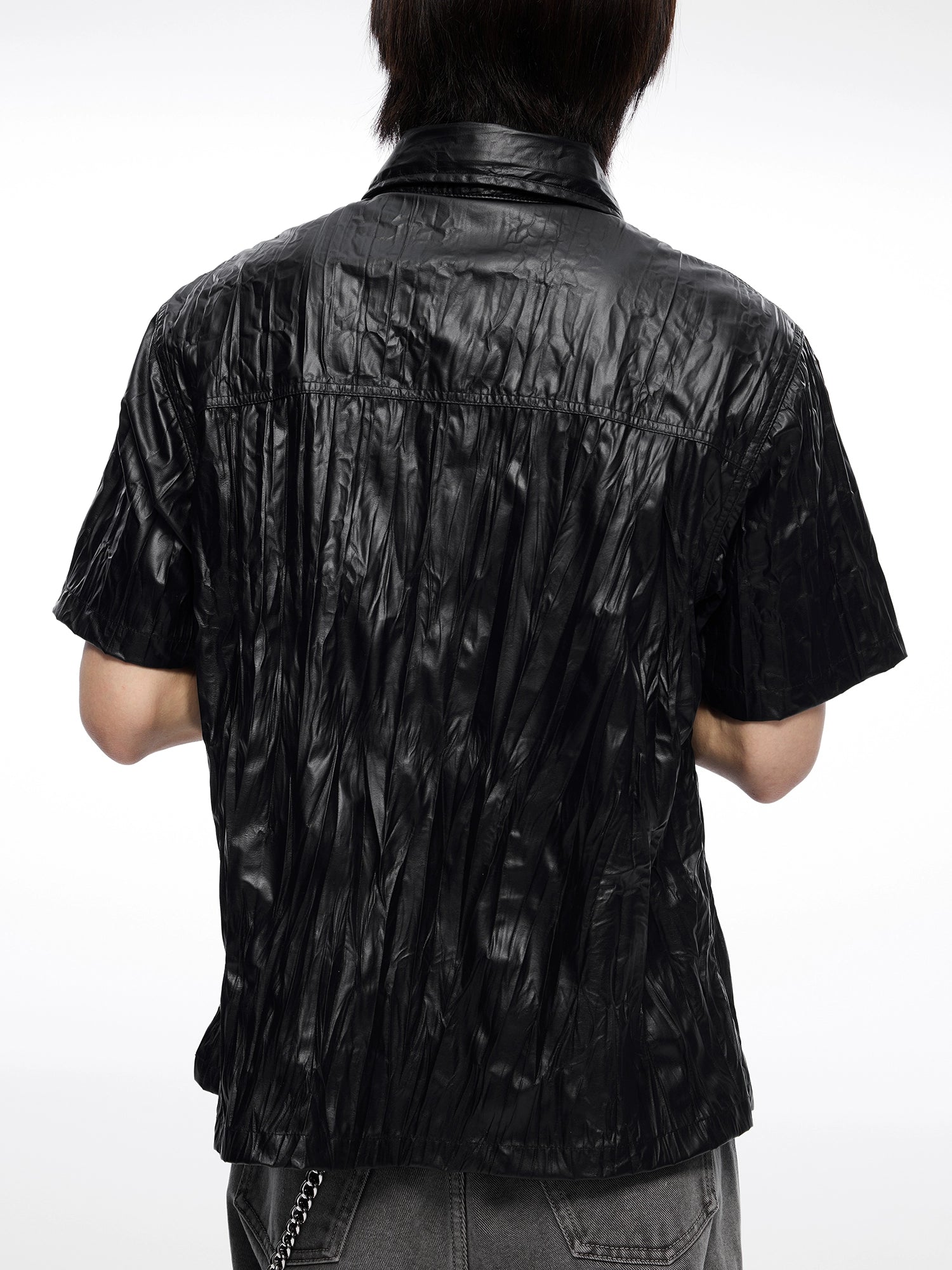 皮感肌理褶皱短袖衬衫定制金属纽扣boxy版型男TERRAINCOGNITA24SS