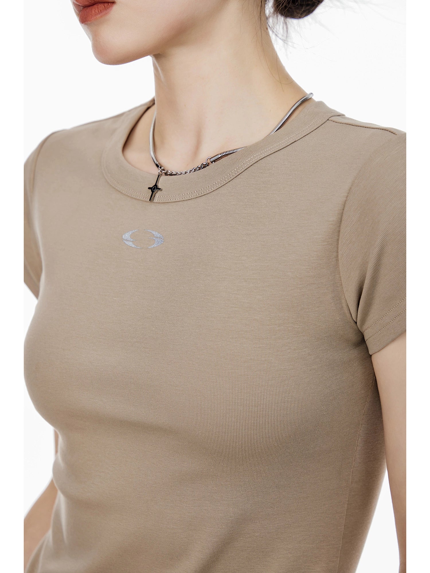 ICH MODE 美式修身短袖T恤女夏季新款流行辣妹短款正肩半袖上衣t