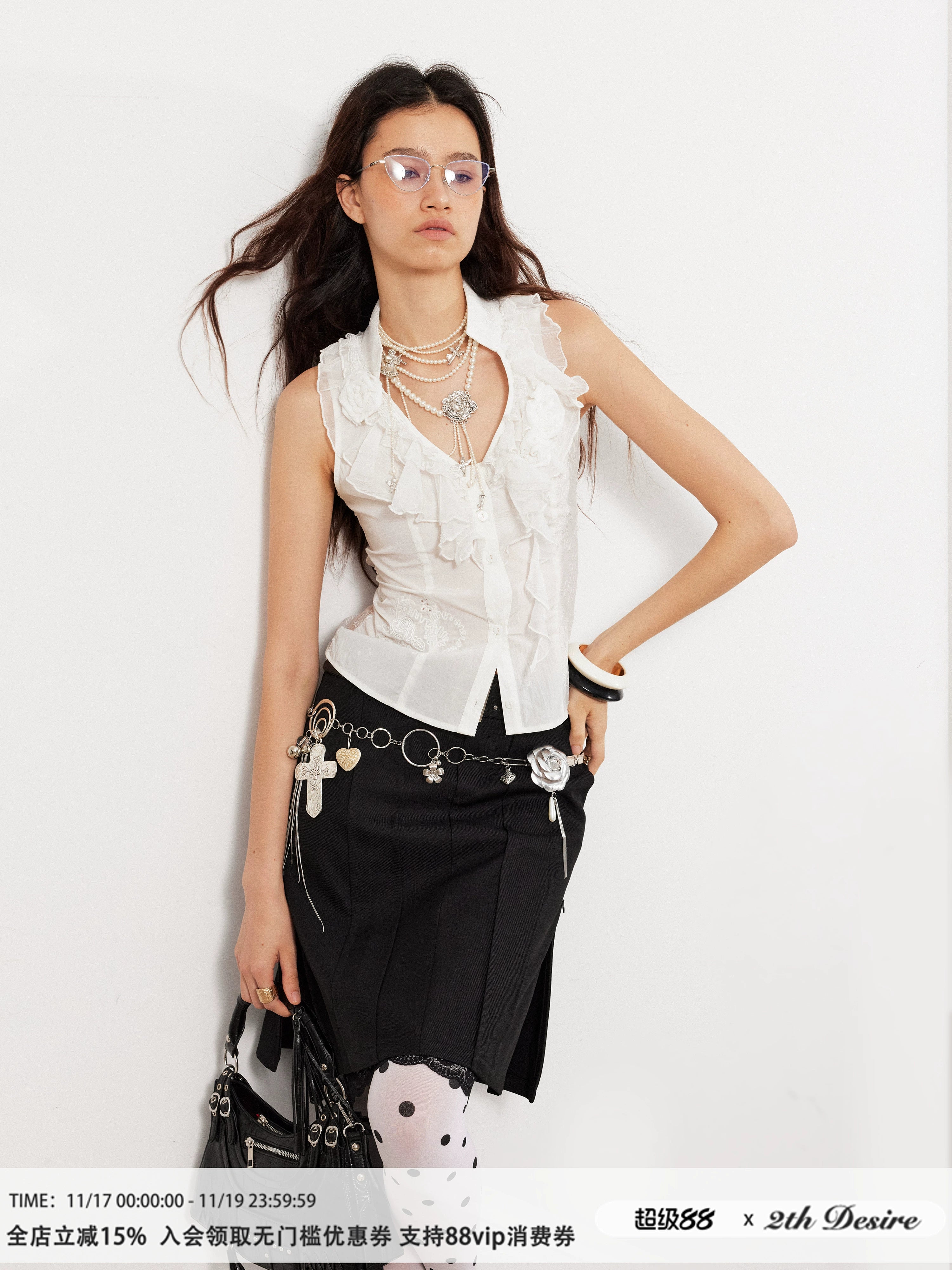 2th Desire蕾丝爱心刺绣波点玫瑰花露背外穿上衣无袖V领马甲背心