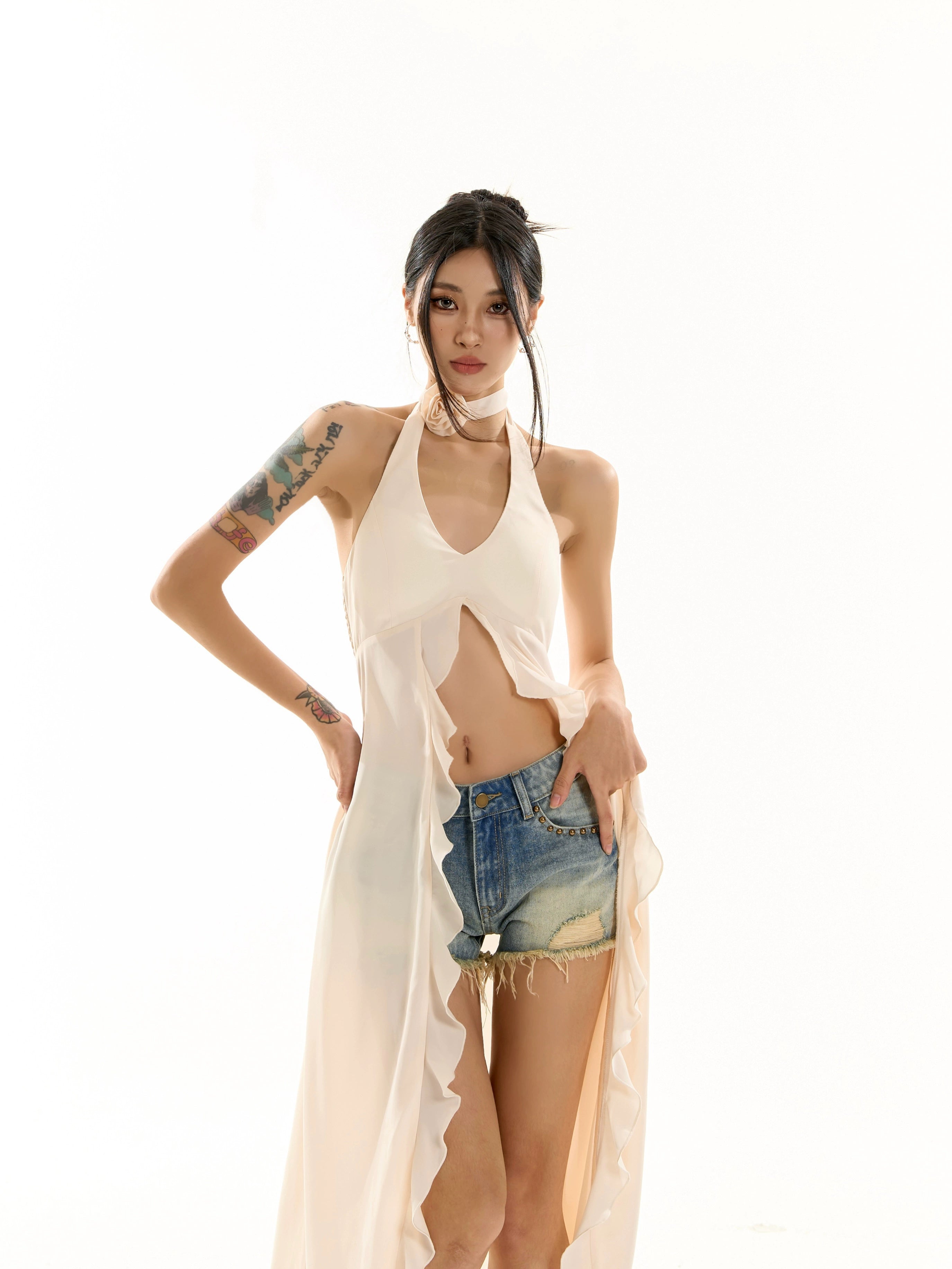 野生zero红色荷叶边挂脖背心连衣裙女夏季设计感小众显瘦无袖上衣