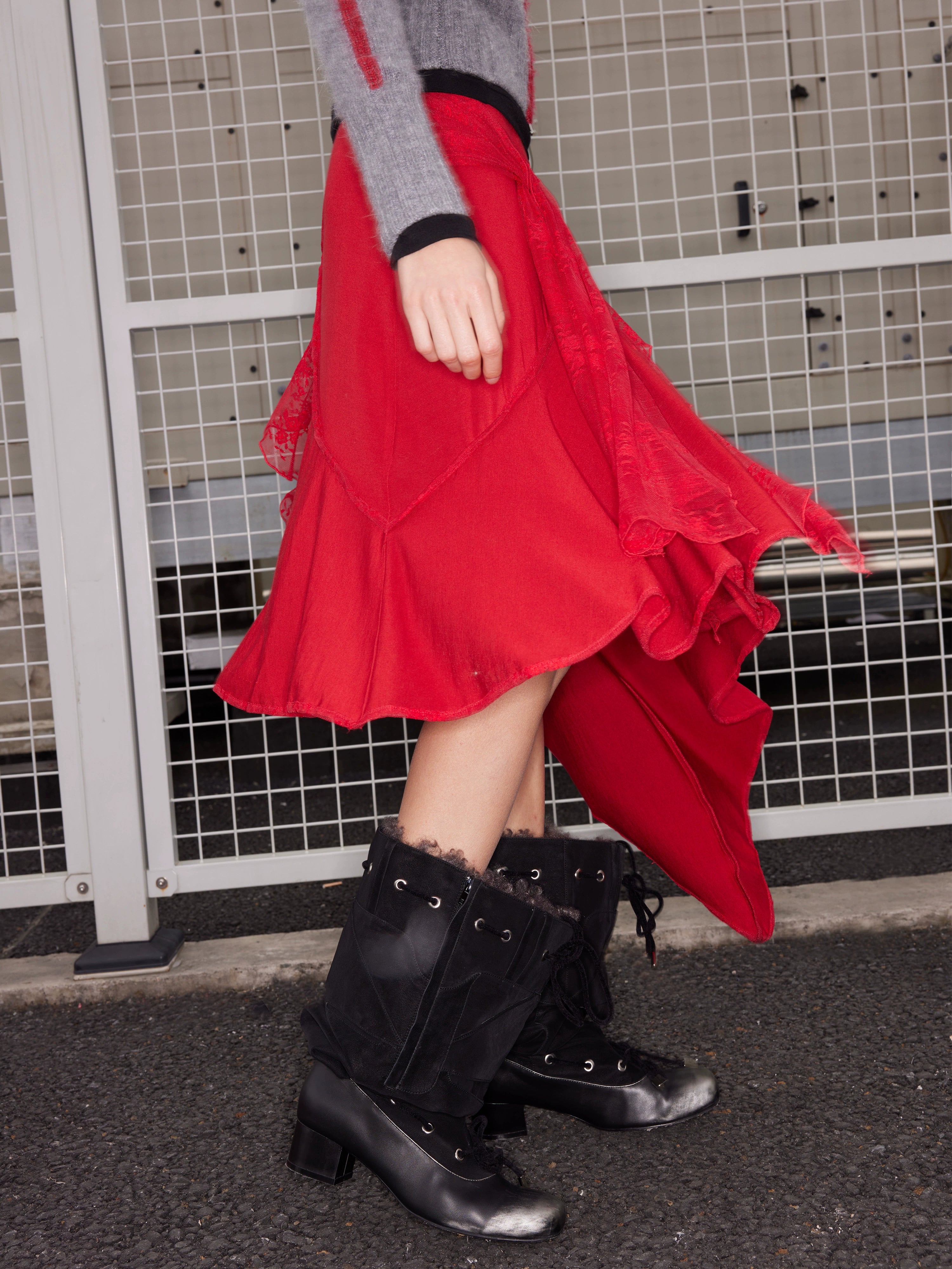 2th Desire羊毛蕾丝拼接绑带垂坠感不规则休闲慵懒显瘦针织半身裙