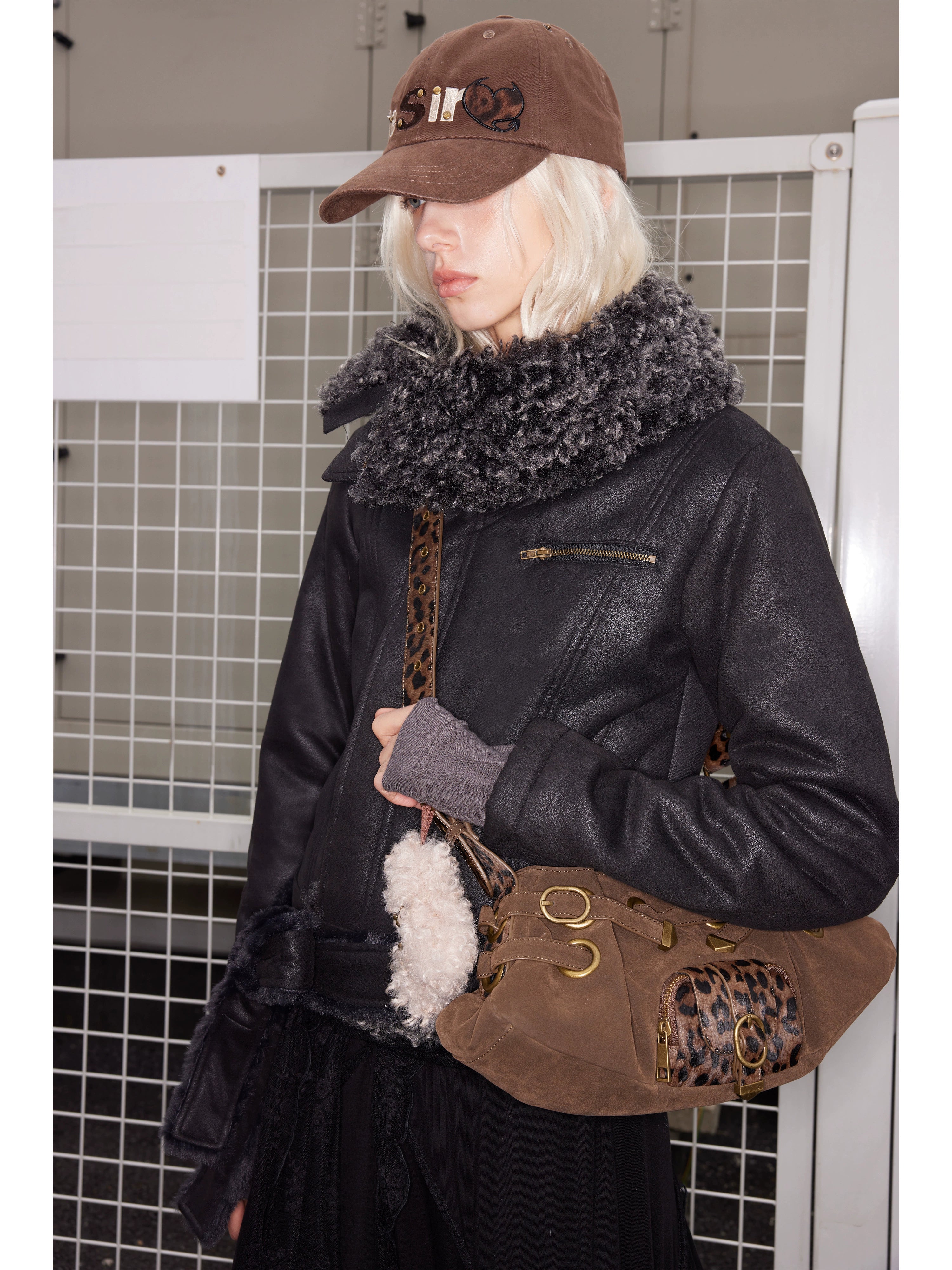 2th Desire不对称毛绒翻领皮毛一体外套加绒加厚短款修身机车夹克