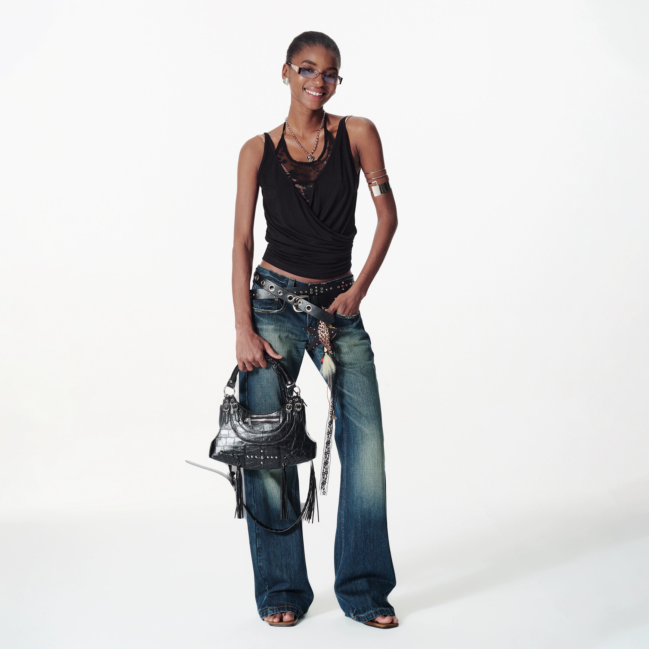 2th Desire蕾丝拼接V领解构无袖假两件露背挂脖背心荡领上衣T恤女