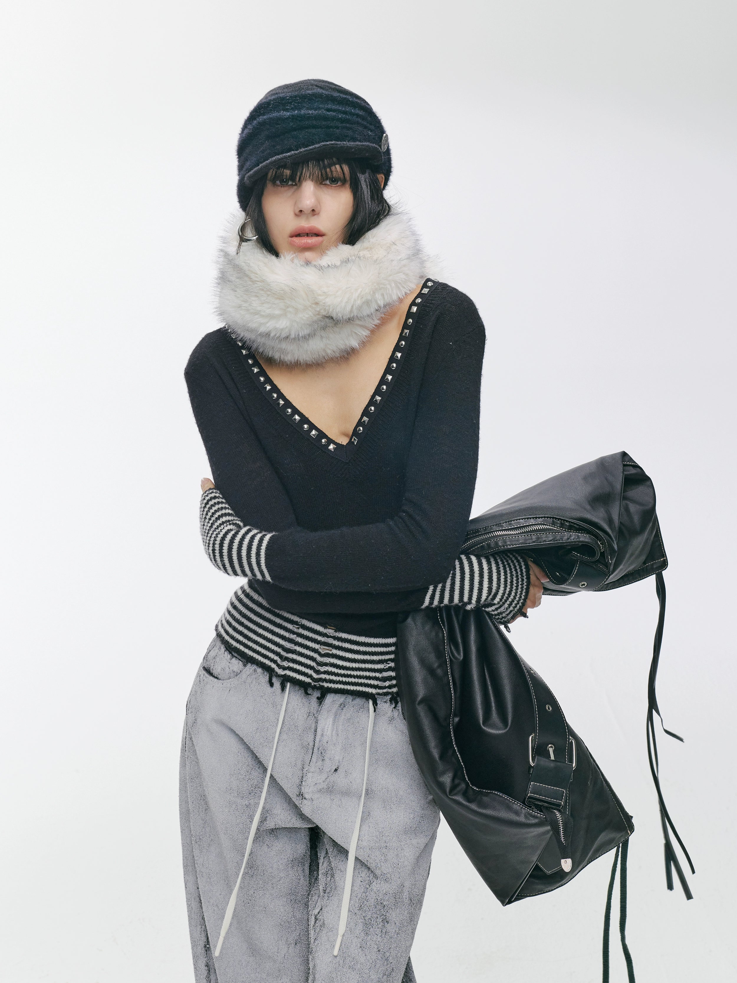 2th Desire原创朋克铆钉v领条纹拼接弹力修身打底羊毛针织衫上衣