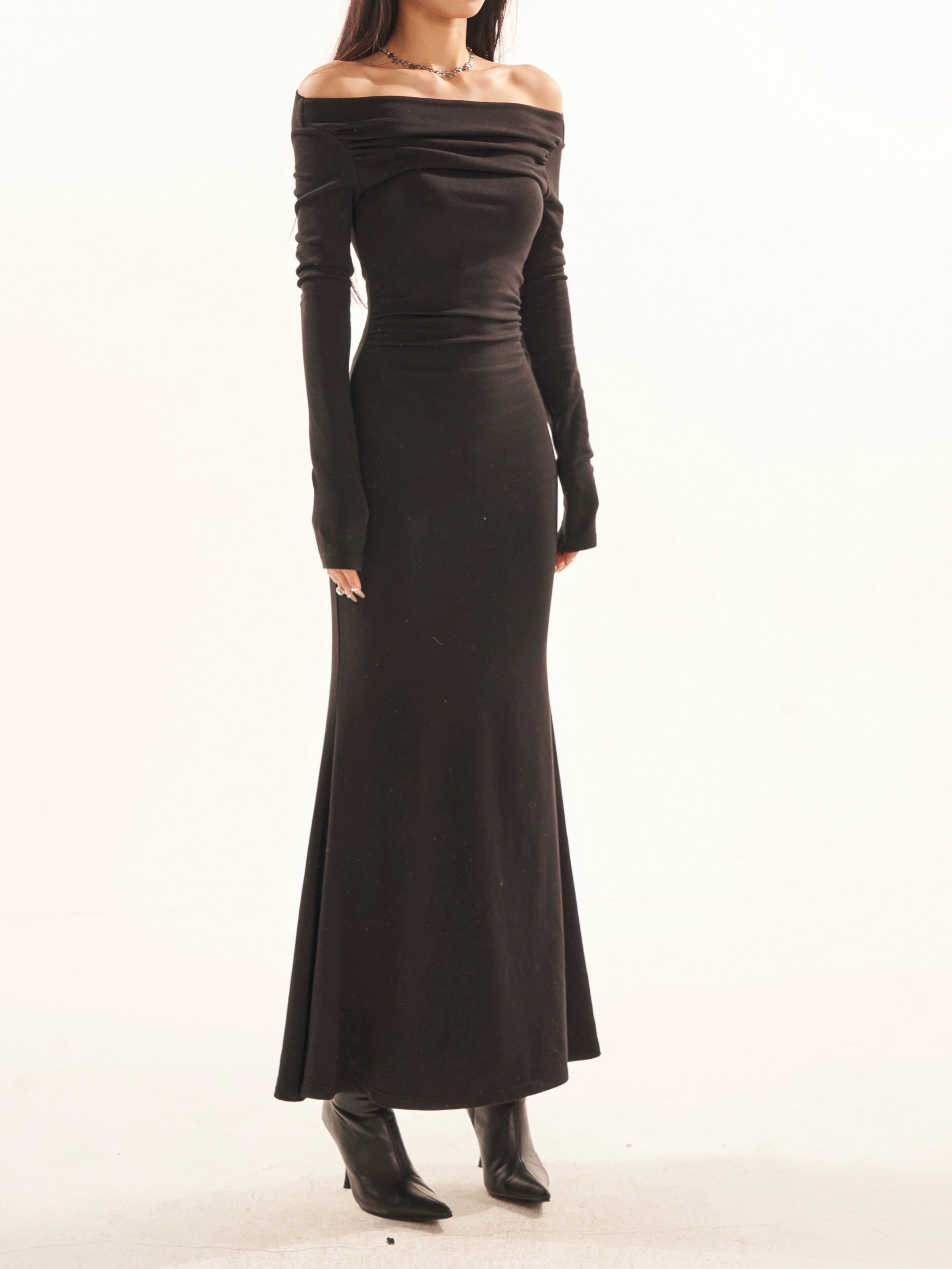 野生zerocircle黑灰绿卡其色一字肩长袖连衣裙女春季收腰显瘦裙子