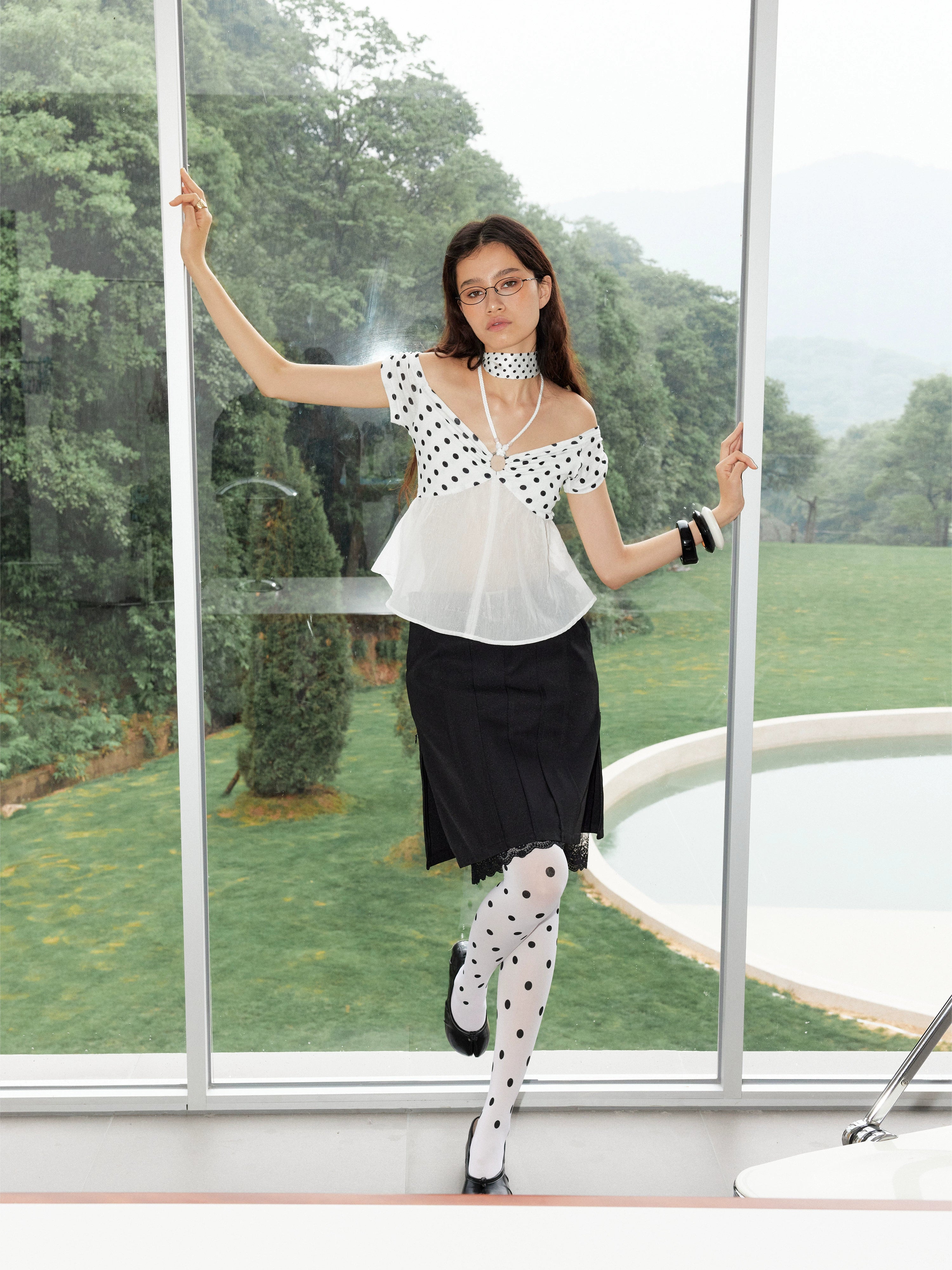 2th Desire朋克铆钉皮腰头拼接蕾丝H型显瘦开衩假两件西装半裙女