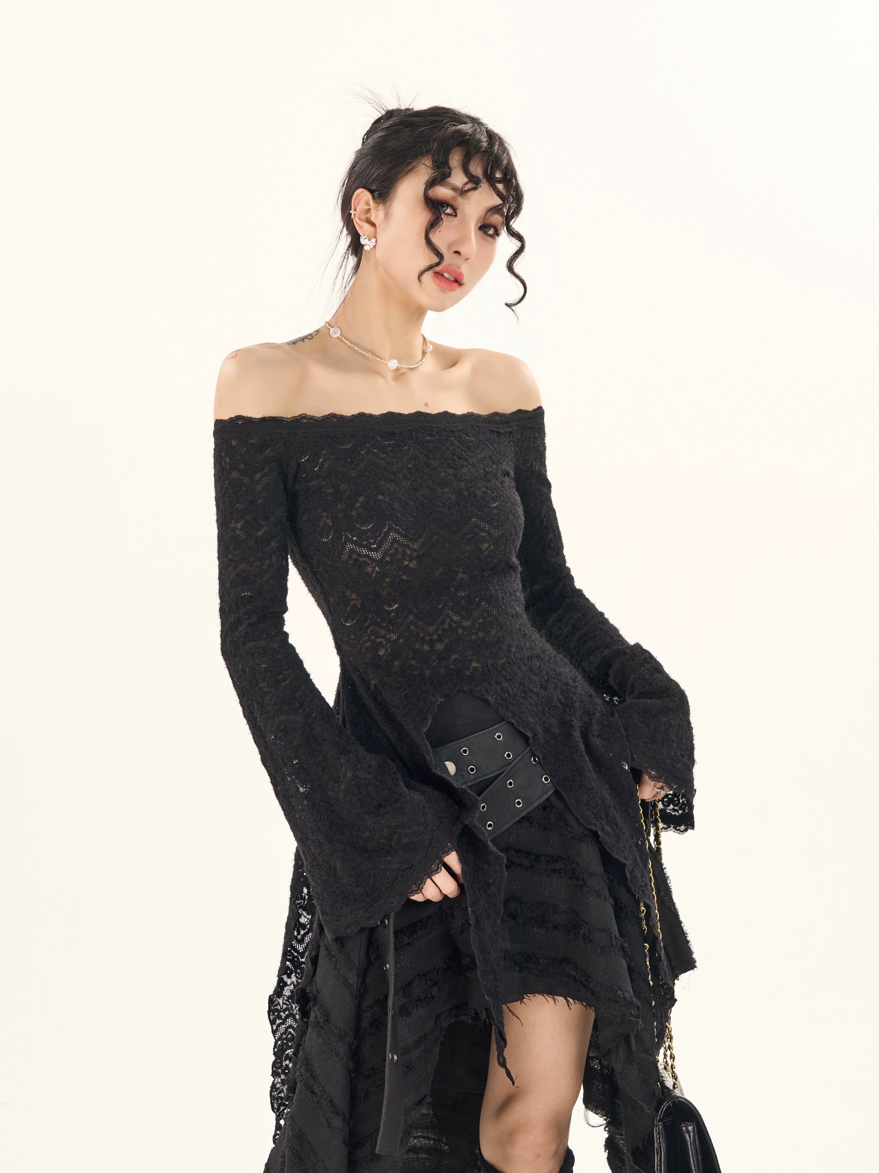 野生zerocircle黑色中长款修身蕾丝衫女春季辣妹喇叭袖一字肩上衣