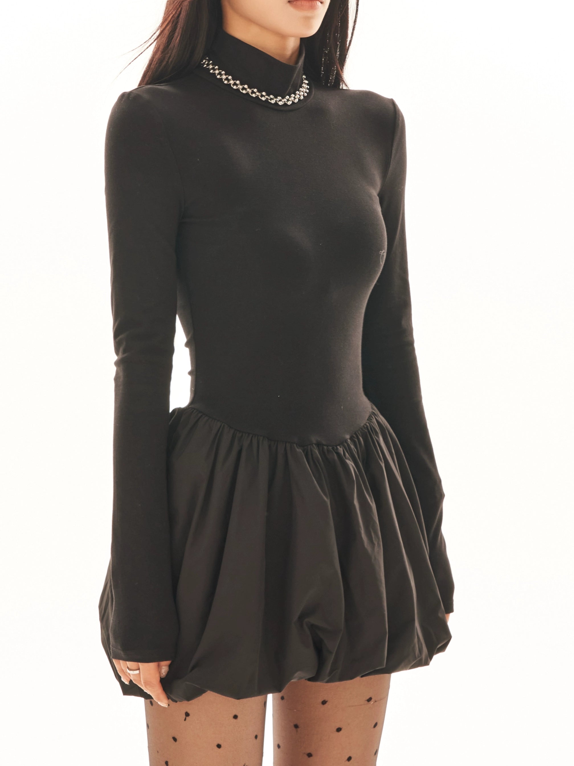 野生zerocircle黑色半高领长袖连衣裙女春秋季显瘦修身花苞短裙子