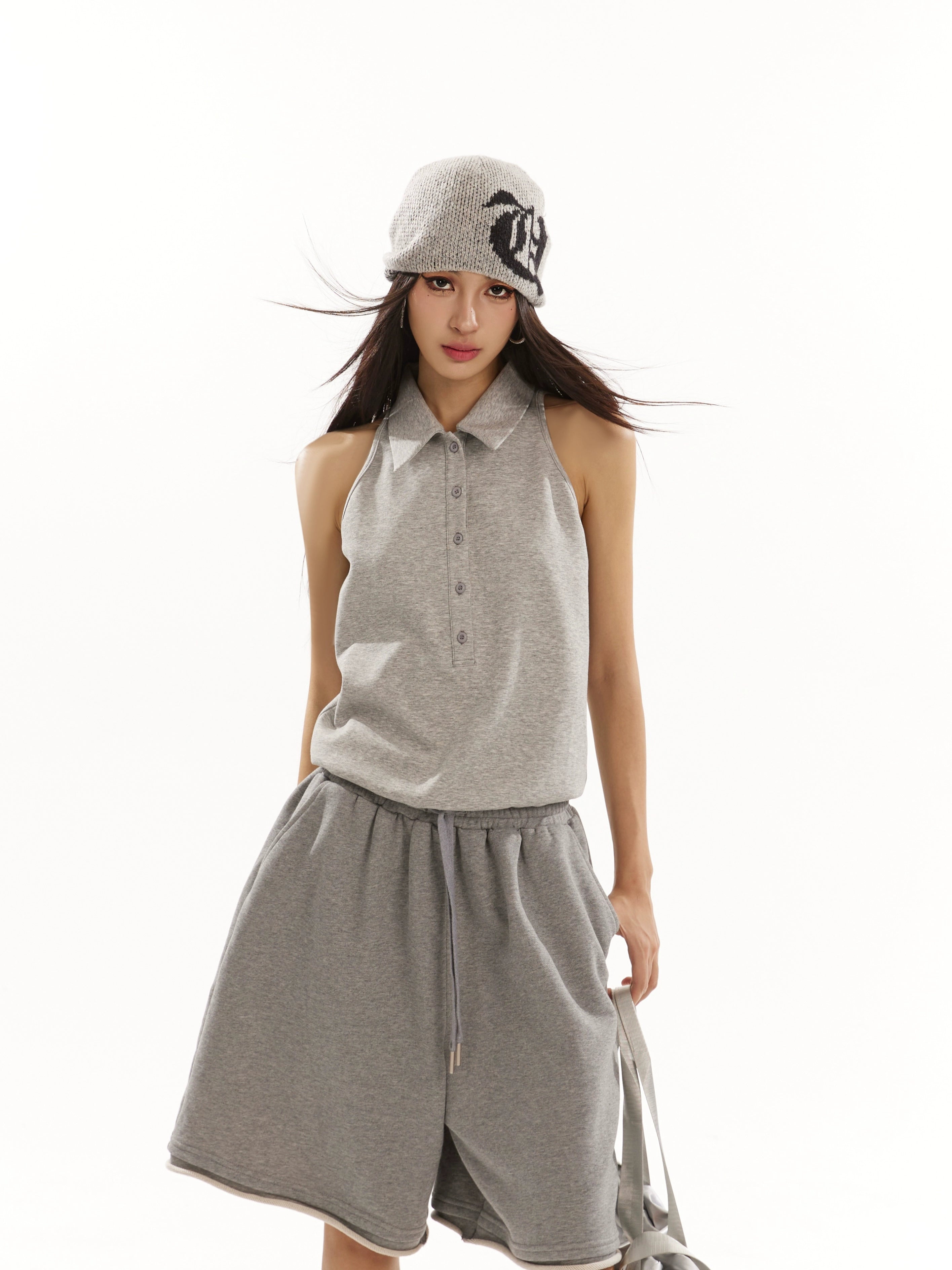 野生zero 黑灰色无袖背心女夏设计感辣妹宽松polo领露背镂空上衣