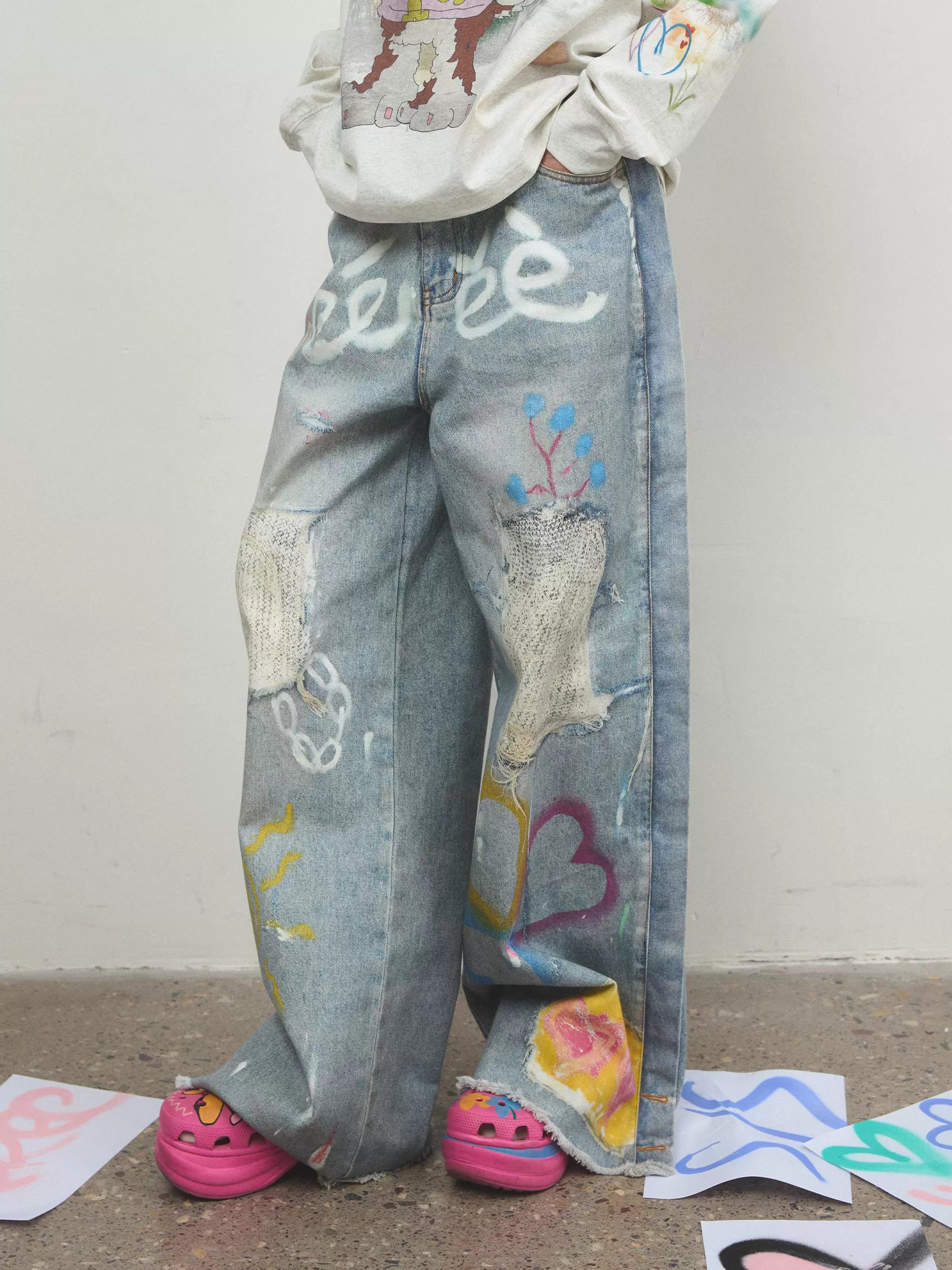 “粉刷匠”| eeee手绘爱心涂鸦重工设计牛仔裤3D破洞印花阔腿裤