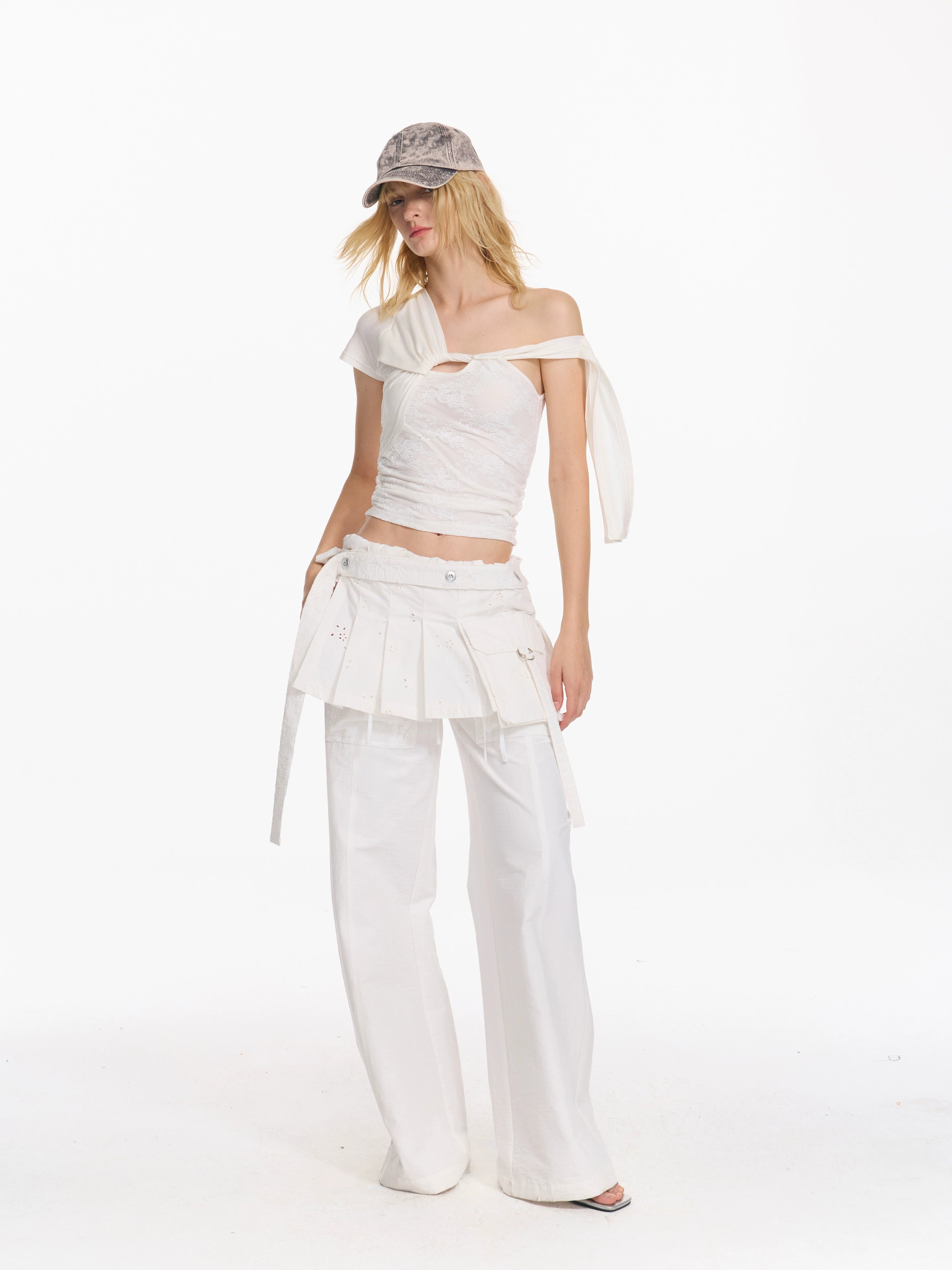 2th Desire 复古设计感小众一片式格纹叠穿绣花绑带屁帘小罩裙女