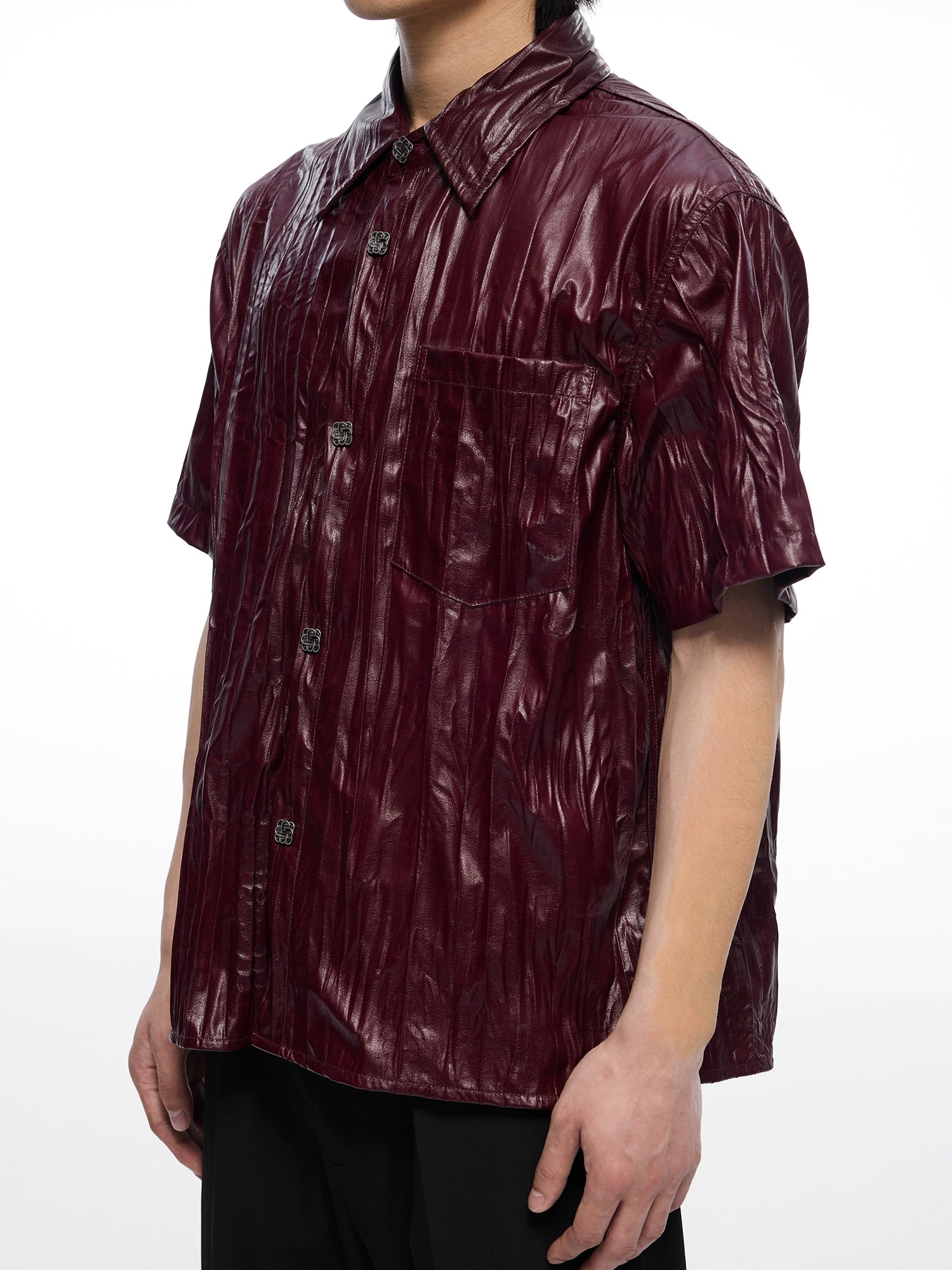 皮感肌理褶皱短袖衬衫定制金属纽扣boxy版型男TERRAINCOGNITA24SS