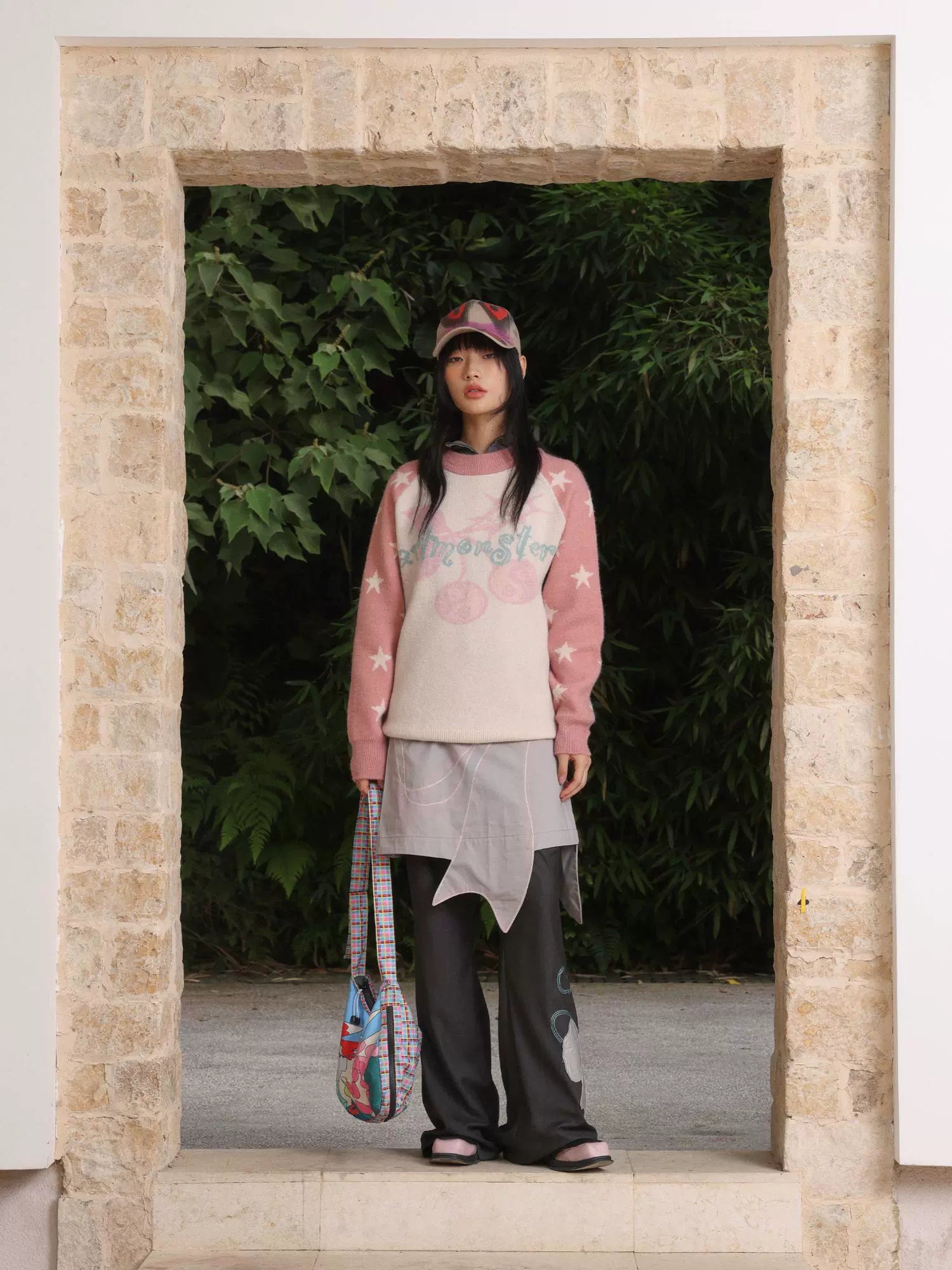 “电子樱桃”| eeeeArtmonster24FW创意樱桃印花拼色重磅圆领毛衣