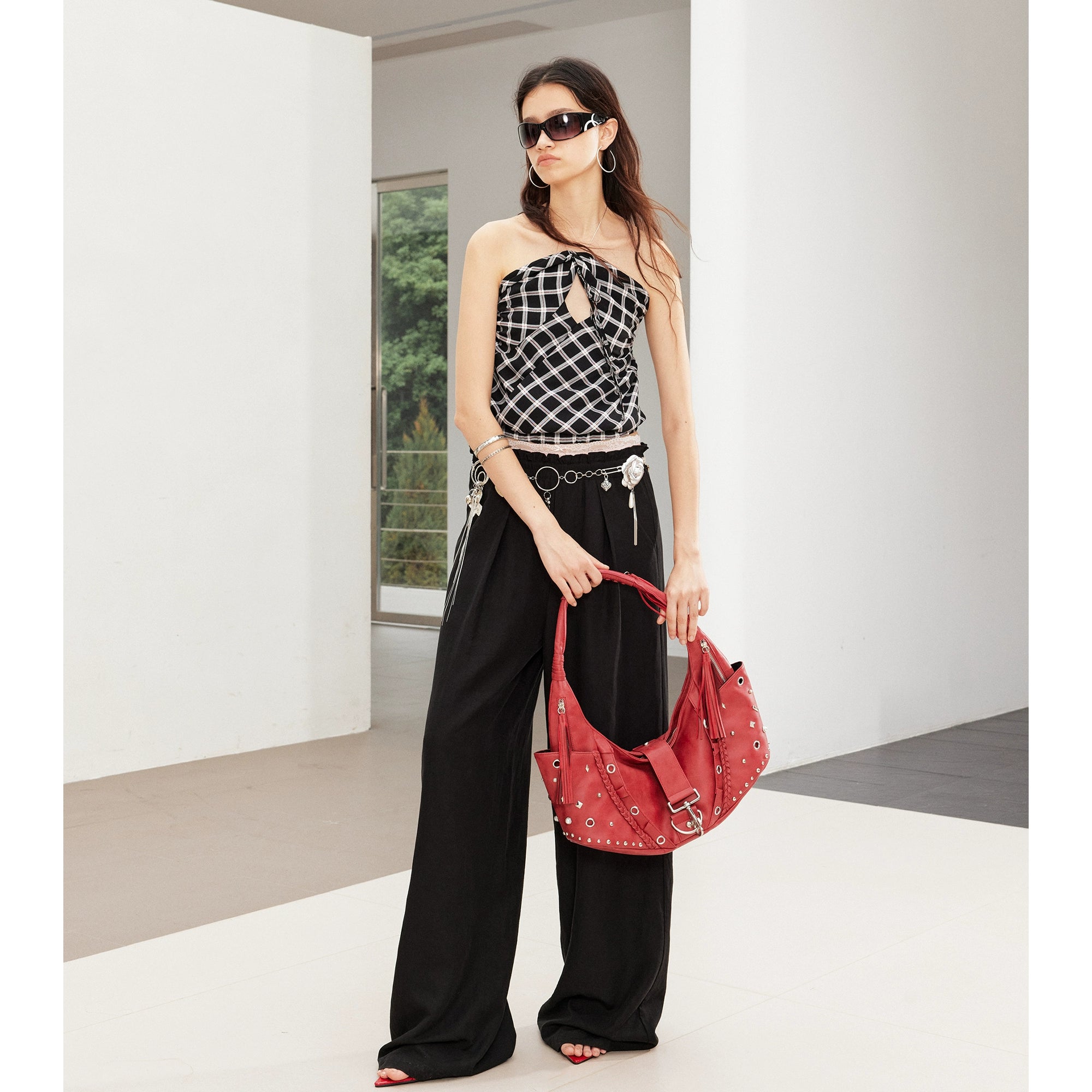 2th Desire朋克重工多元素珍珠钉褶皱荷叶边流苏单肩大容量铆钉包