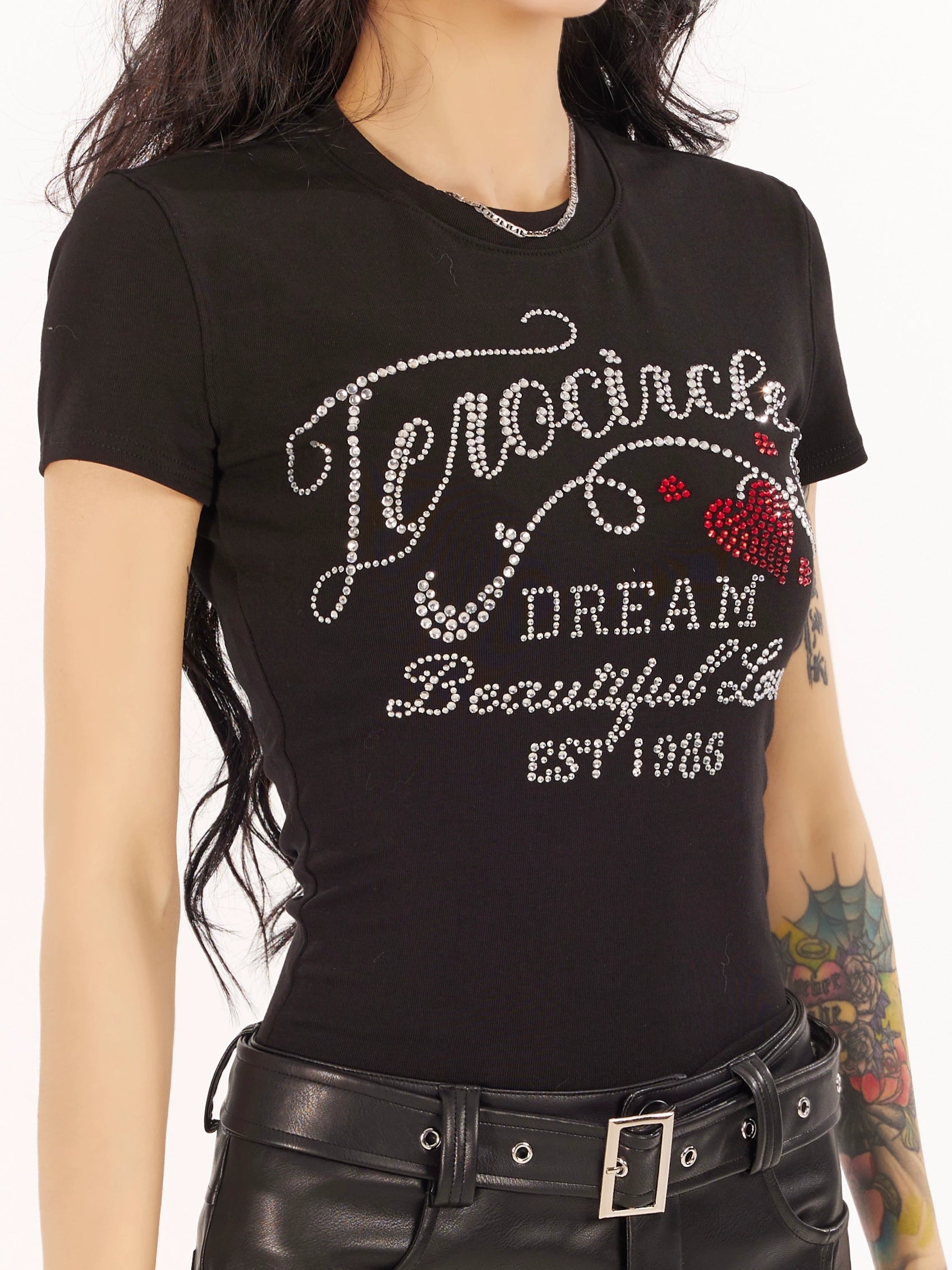 野生zero 白黑灰色正肩烫钻短袖t恤女夏季辣妹设计感修身显瘦上衣