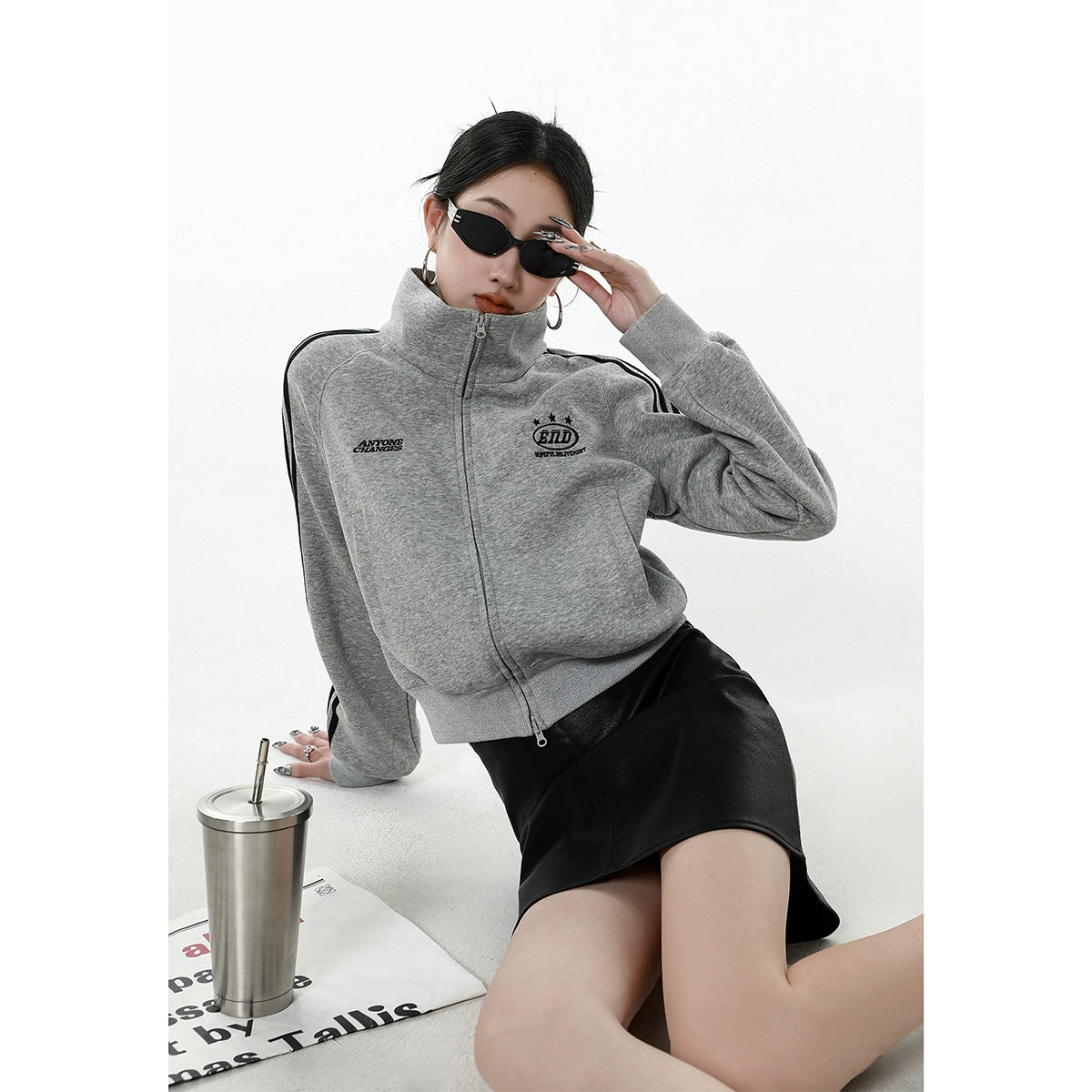 ICH MODE 美式修身短款黑色外套女2025新款秋冬运动连帽卫衣开衫