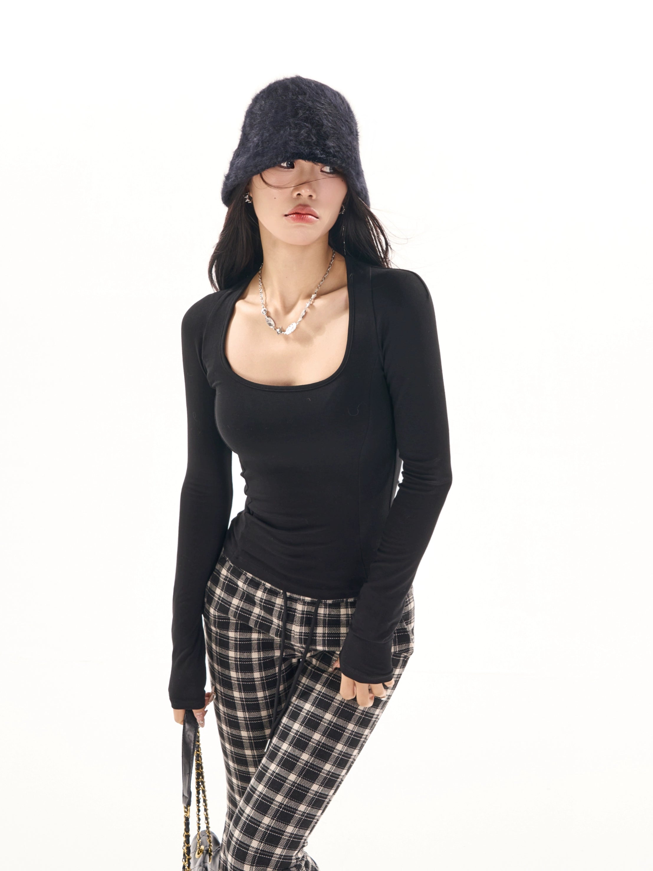 野生zerocircle 黑灰棕色u领打底衫女春秋季修身显瘦长袖针织上衣