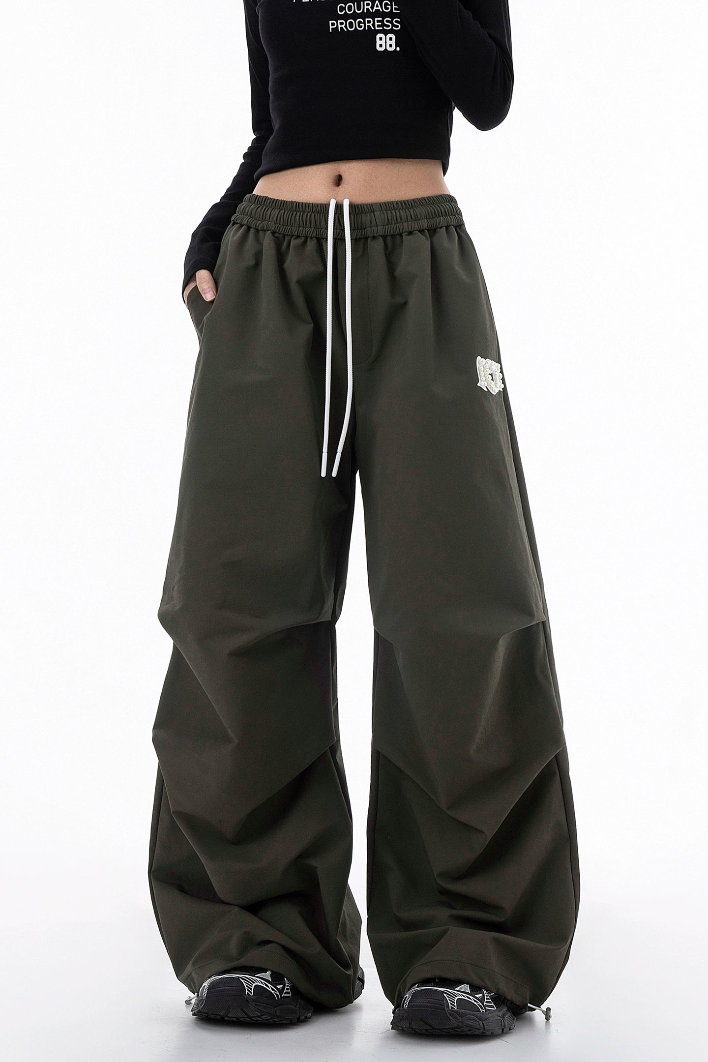 ICH MODE 美式复古珍珠休闲裤女宽松伞兵裤直筒裤阔腿弯刀运动裤