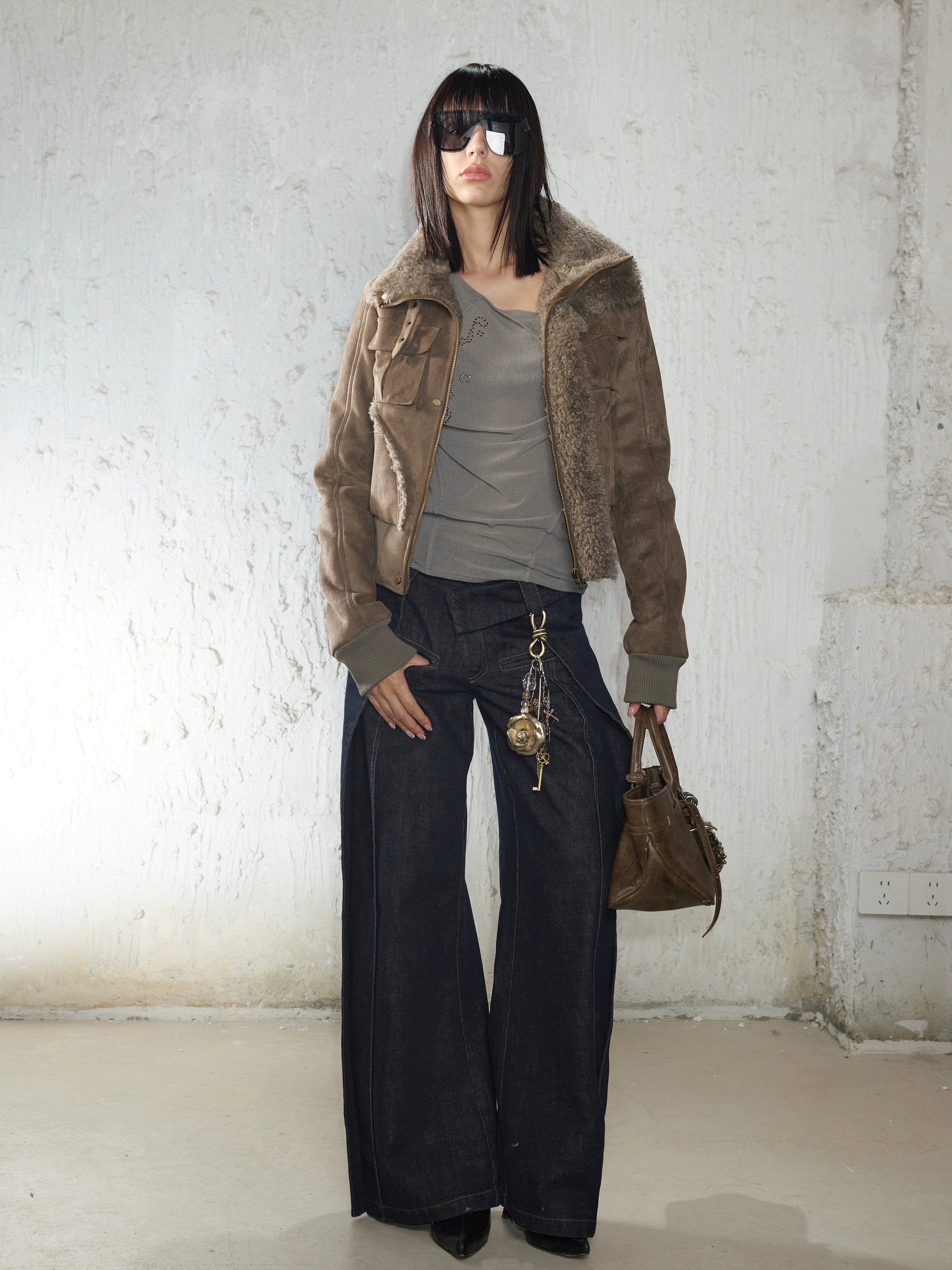 2th Desire重工手工烫钻不规则毛边露肩微透长袖针织打底衫上衣