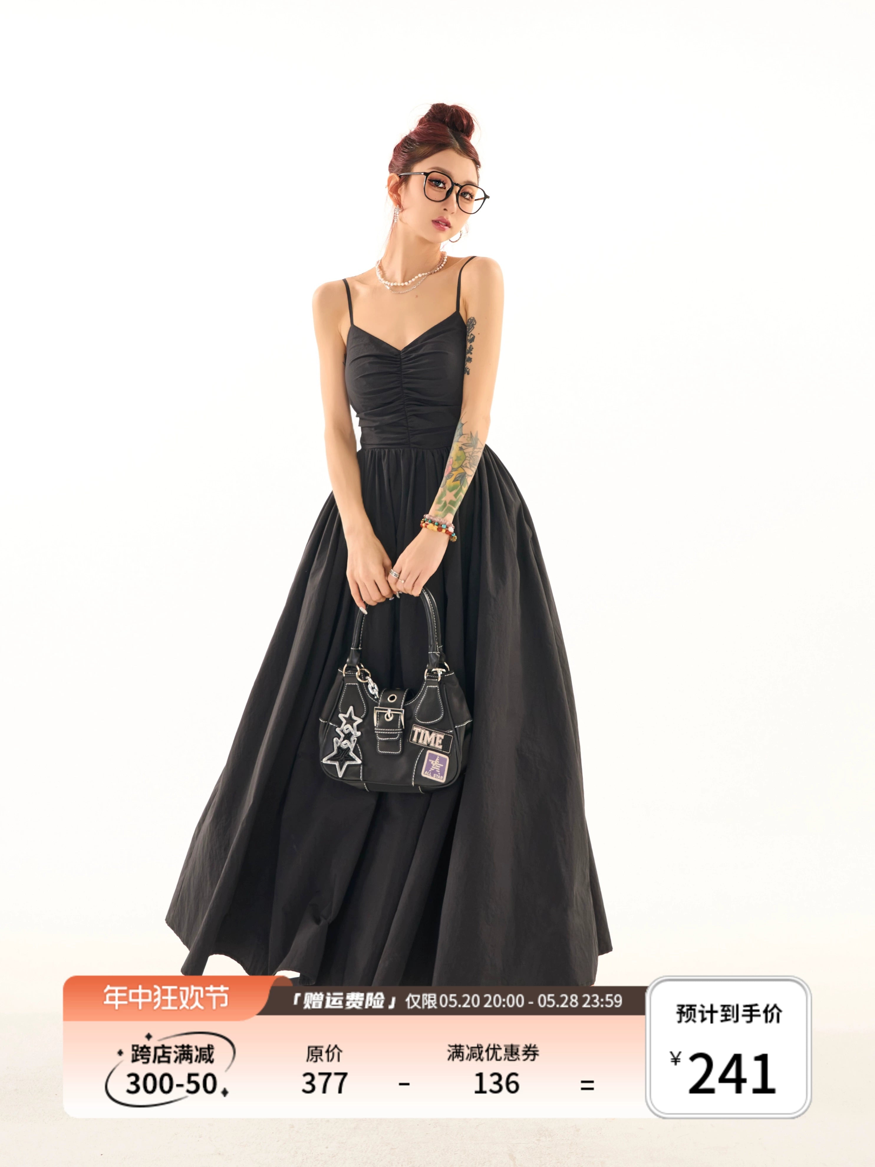 野生zerocircle黑红色v领露背吊带连衣裙女夏季辣妹显瘦a字长裙子