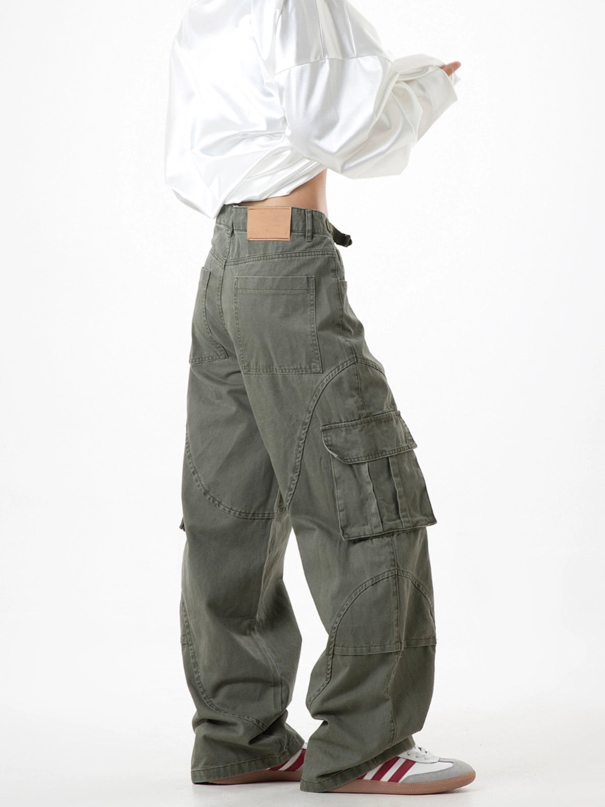 ICH MODE 美式复古口袋工装裤女宽松直筒阔腿运动休闲裤2025新款