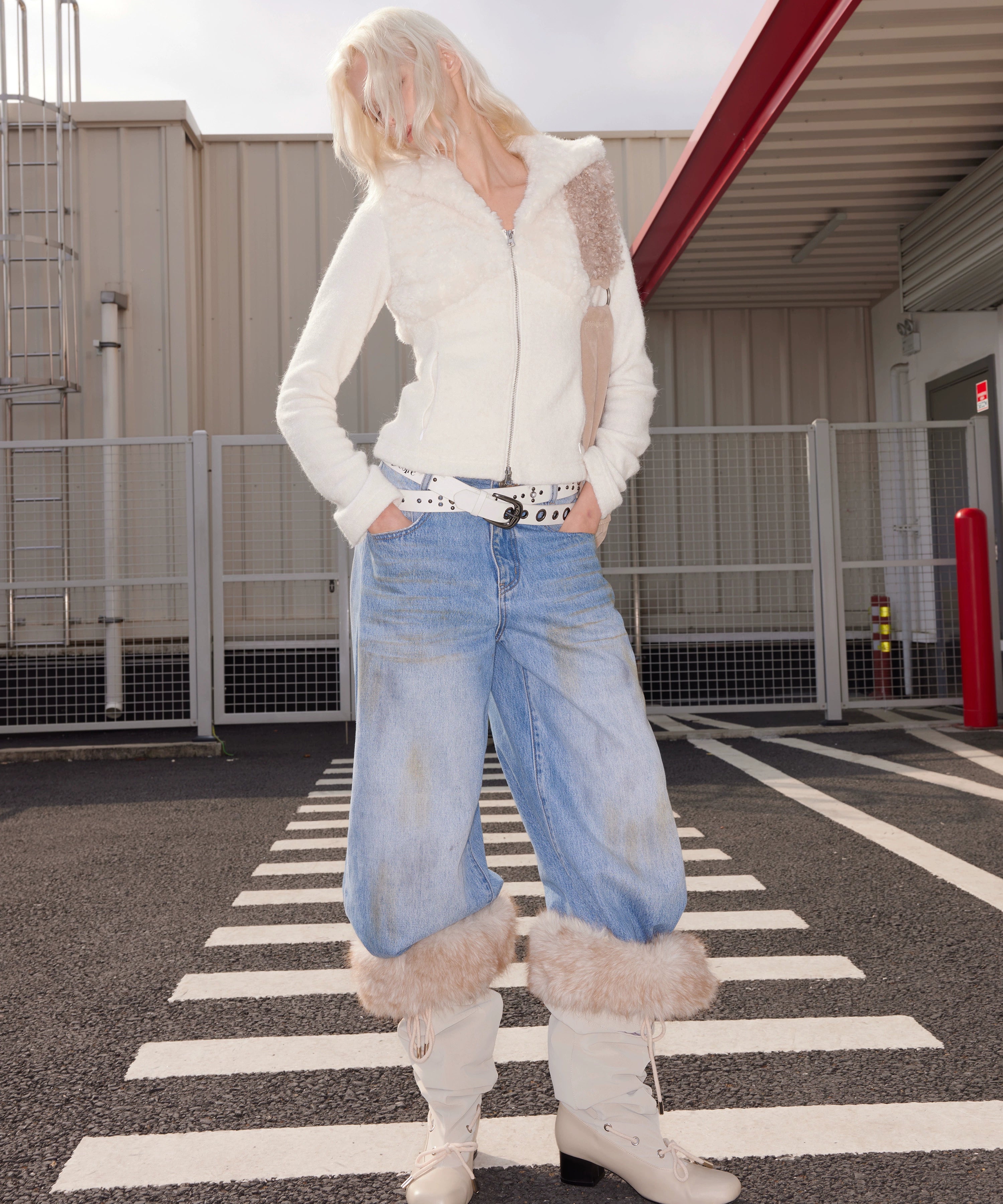 2th Desire冬日慵懒感保暖羊毛拼接连帽针织拉链翻领羊羔毛开衫女