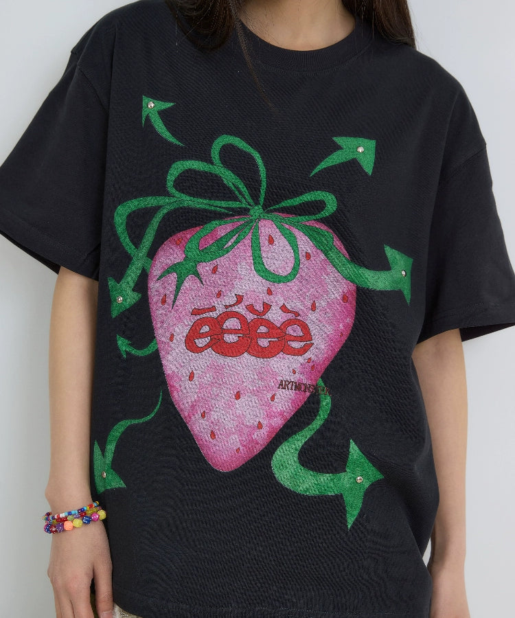 eeeeArtmonster “朋克草莓”手绘草莓短袖镶铆钉小众圆领T恤夏季