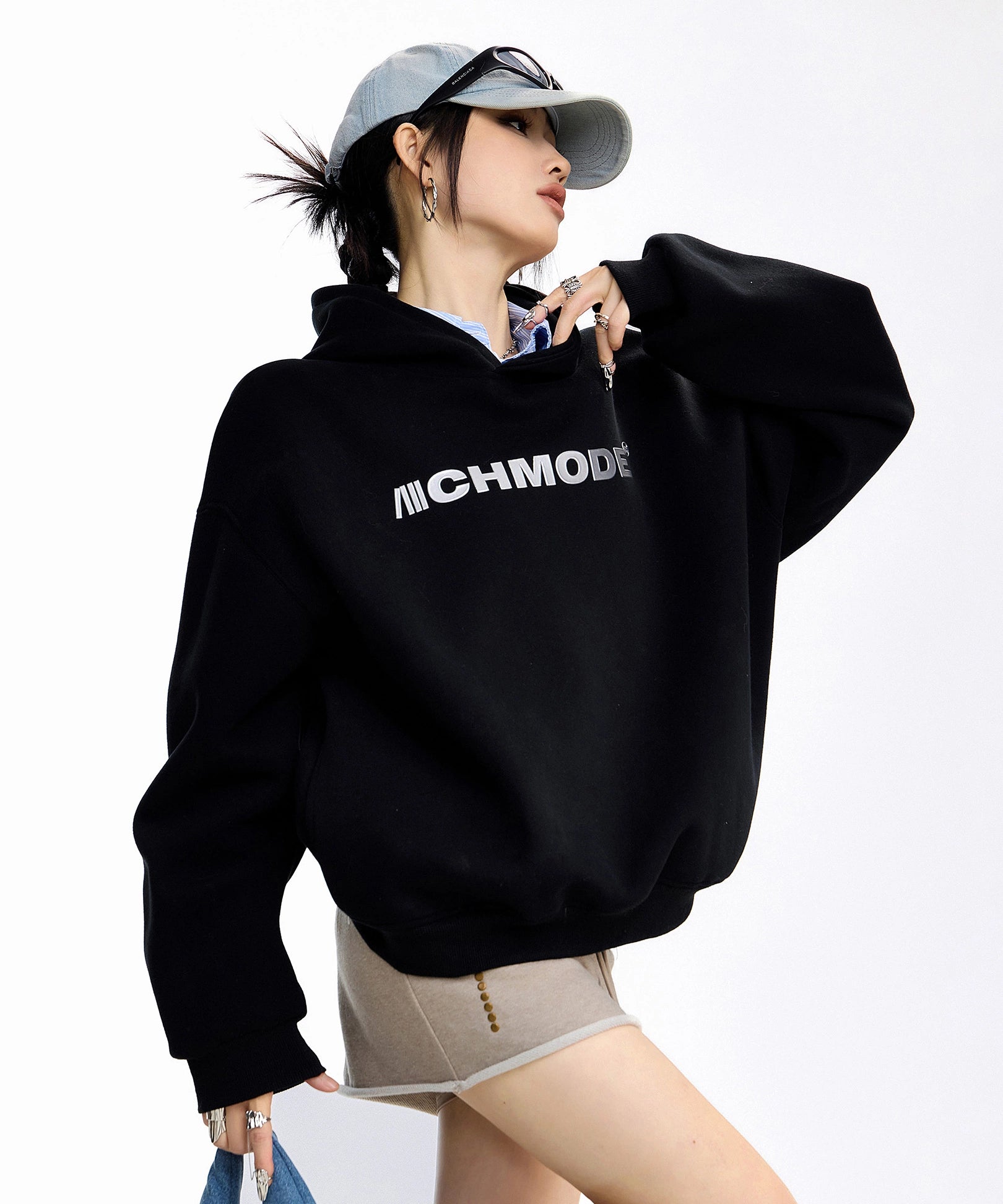 ICH MODE 美式印花黑色连帽卫衣女秋冬宽松流行外套上衣2025新款