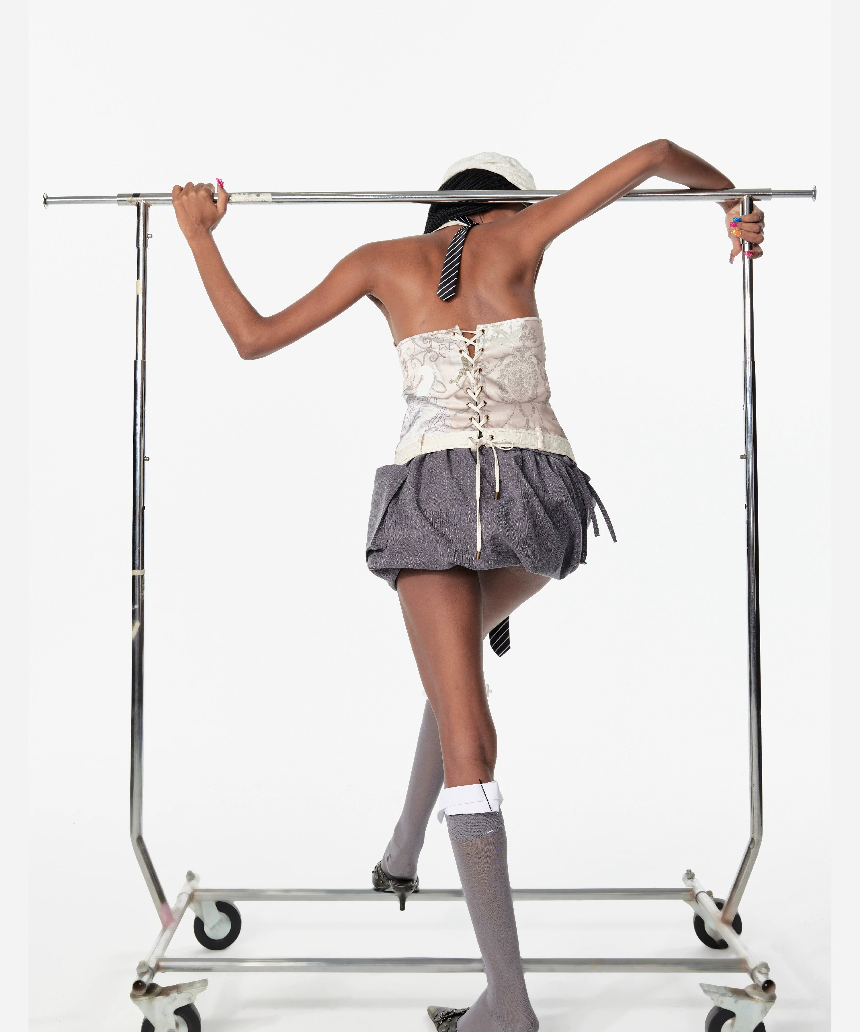 2th Desire印花绑带露背外穿肌理感解构马甲挂脖背心吊带上衣女