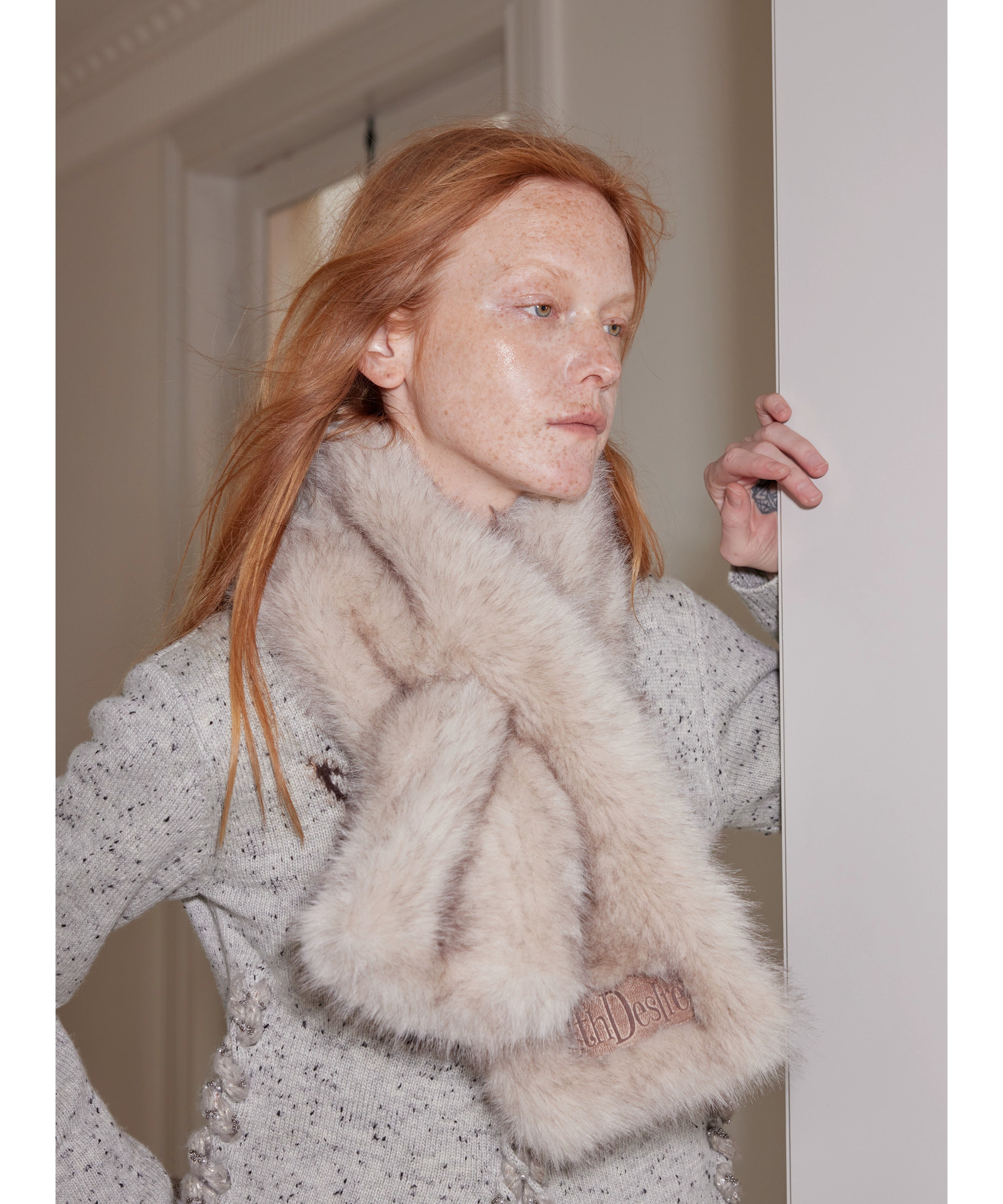 2th Desire双色毛尖蓬松保暖拼接皮牌冬日毛皮草围巾