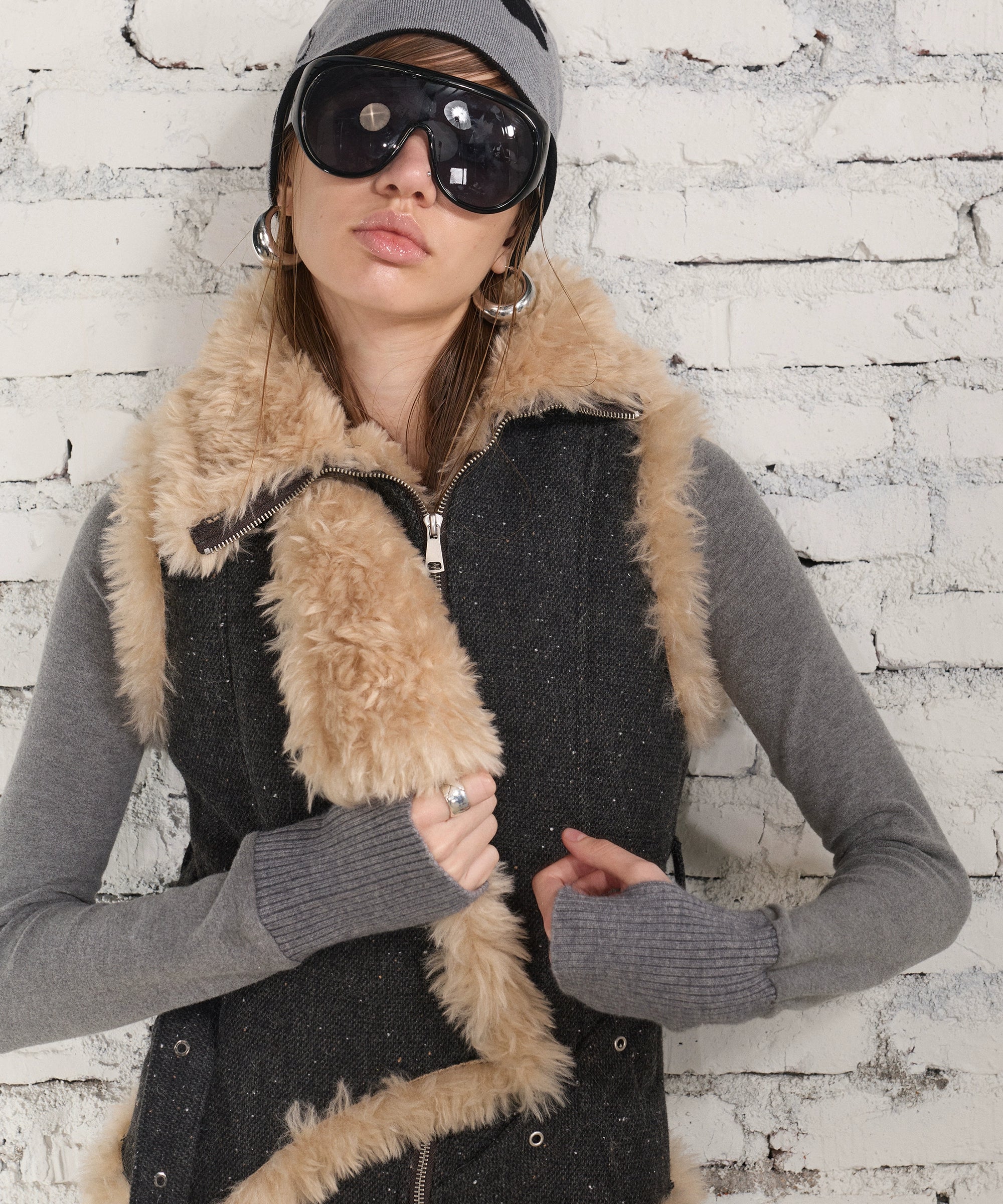 2th Desire复古时尚皮毛一体翻领羊毛马甲背心冬季新款羊羔毛外套