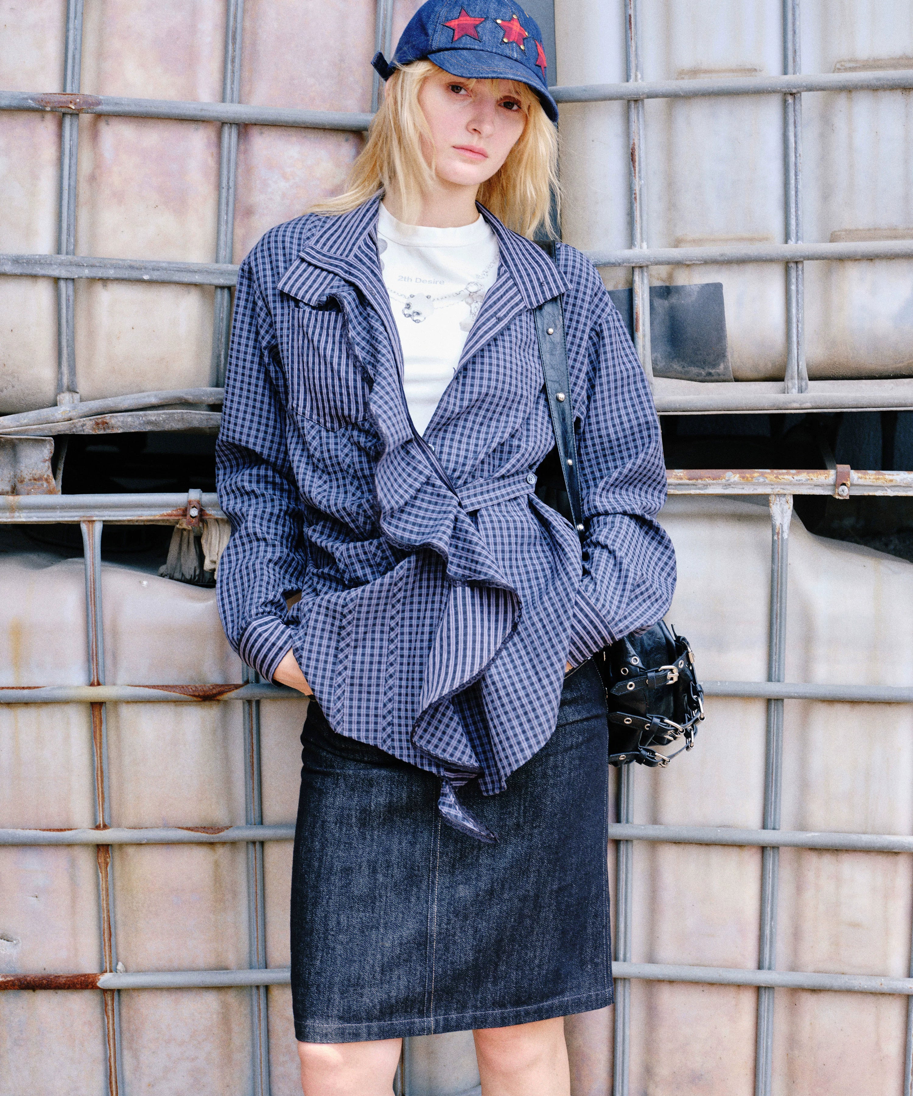 2th Desire 镂空绣花格纹不规则设计荷叶边宽松可收腰松弛感衬衫