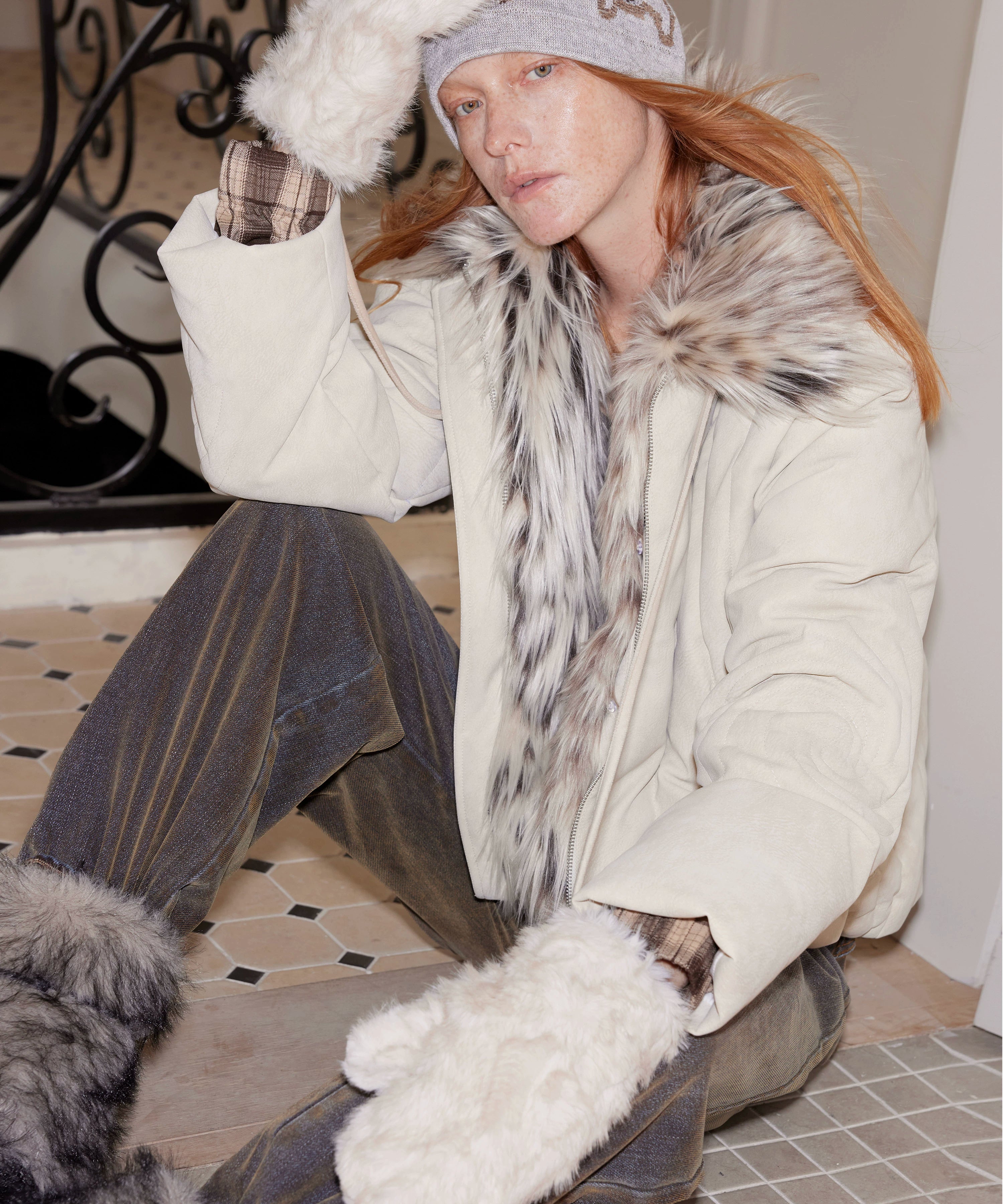 2th Desire绒棉内里加厚保暖长毛毛绒连指手套女弹力挂脖皮草手套