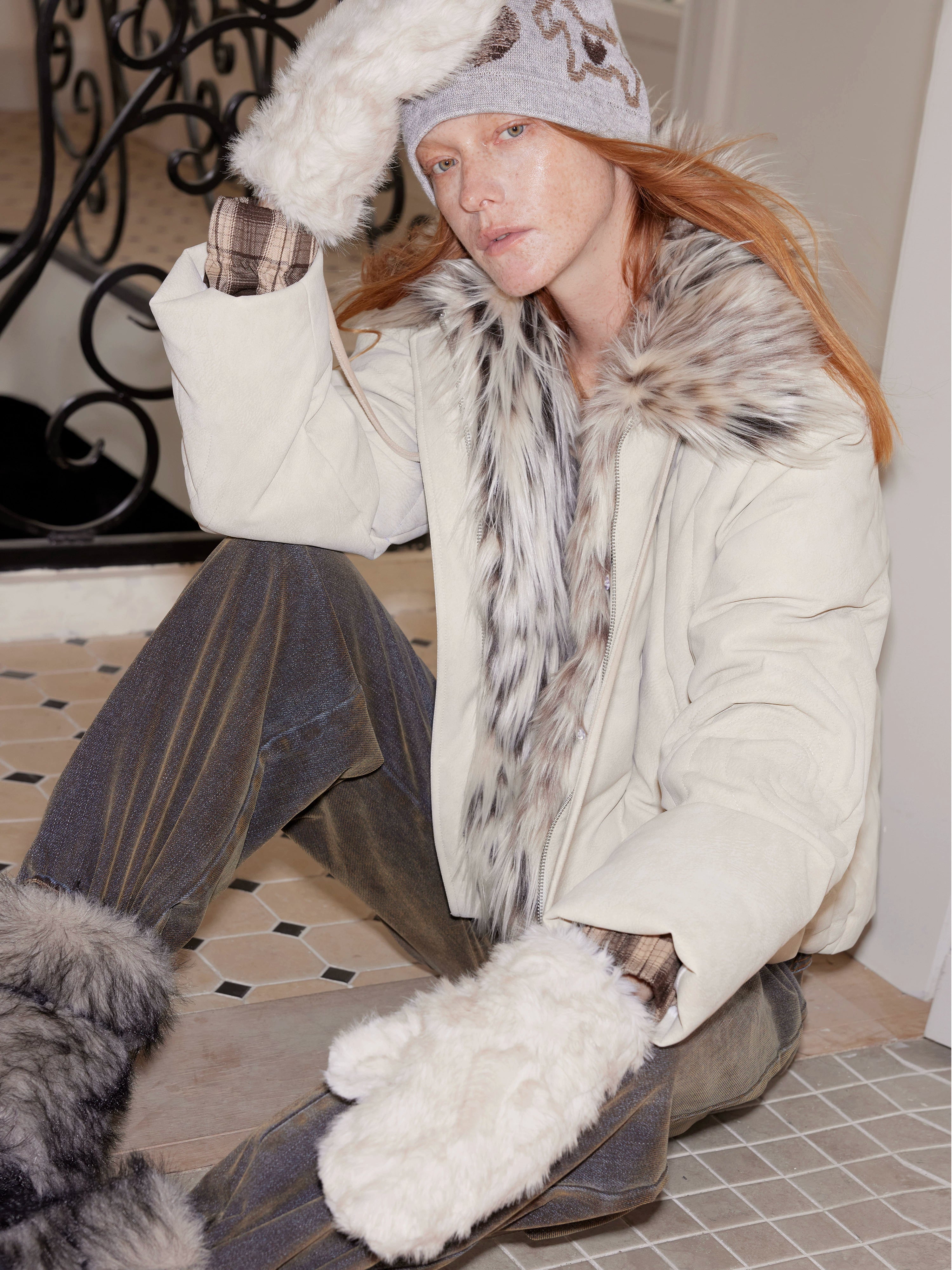 2th Desire绒棉内里加厚保暖长毛毛绒连指手套女弹力挂脖皮草手套