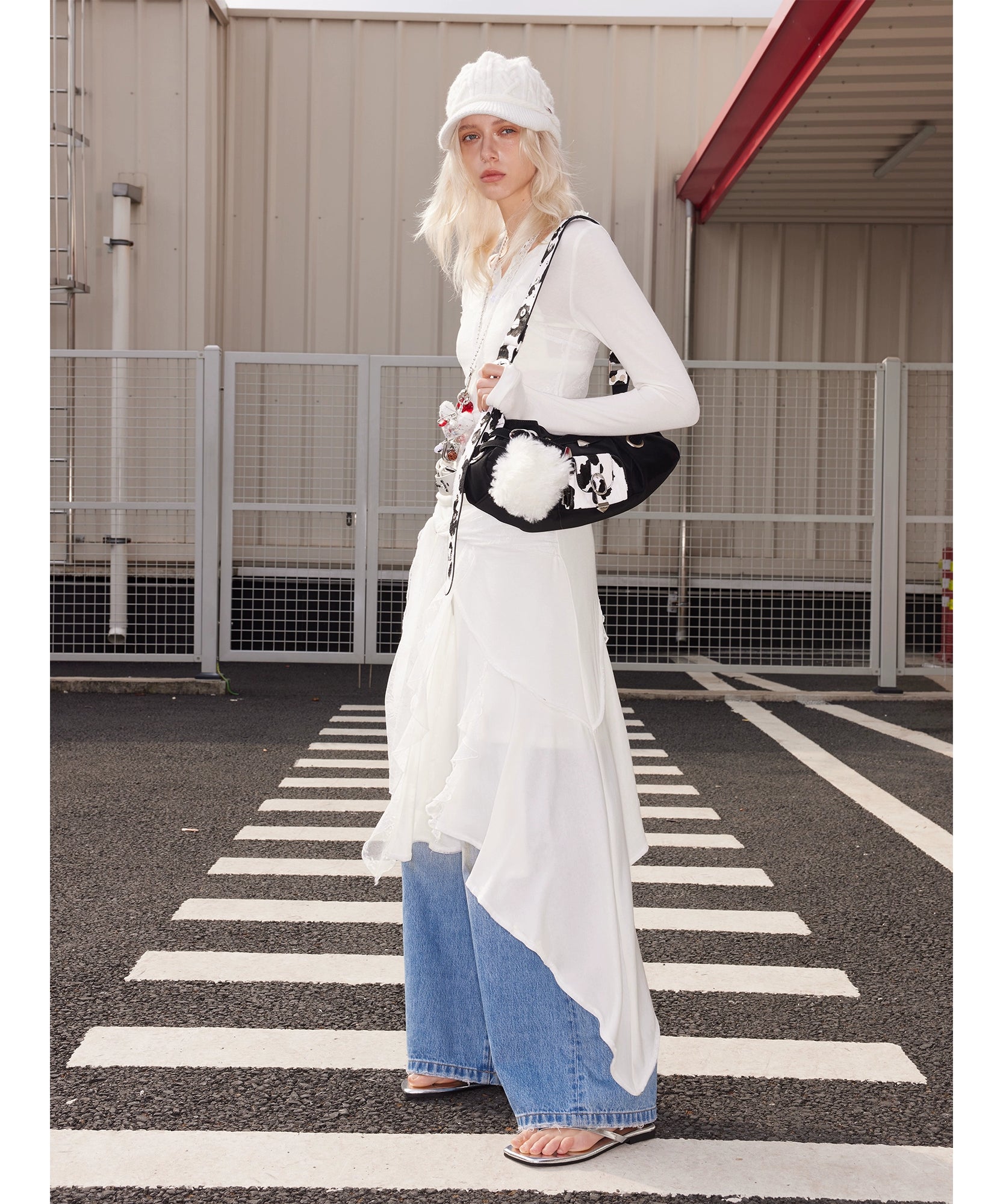 【季末七折】2th Desire重工真皮马毛设计腋下包气眼铆钉斜挎饺包