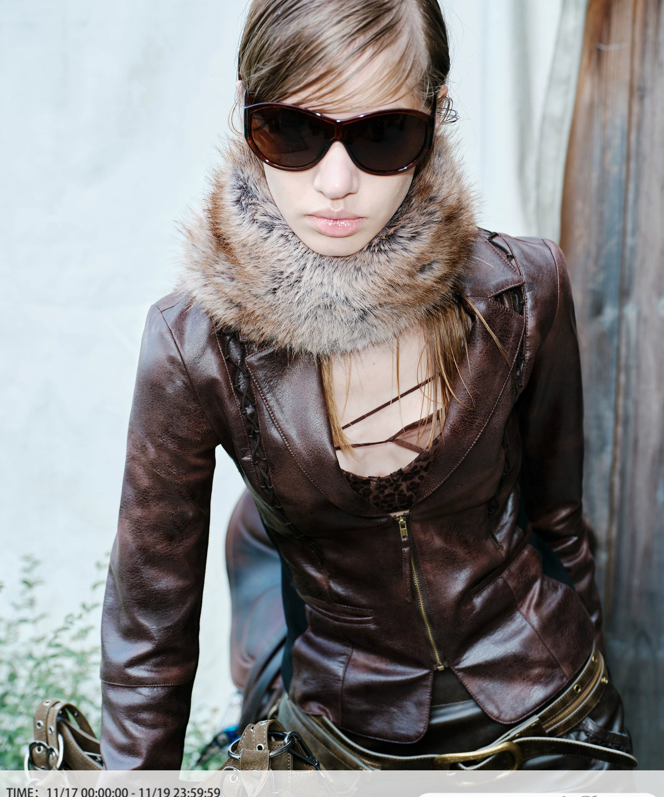 2th Desire朋克摩登可拆卸毛领波点豹纹印花拼接皮裙皮西装套装