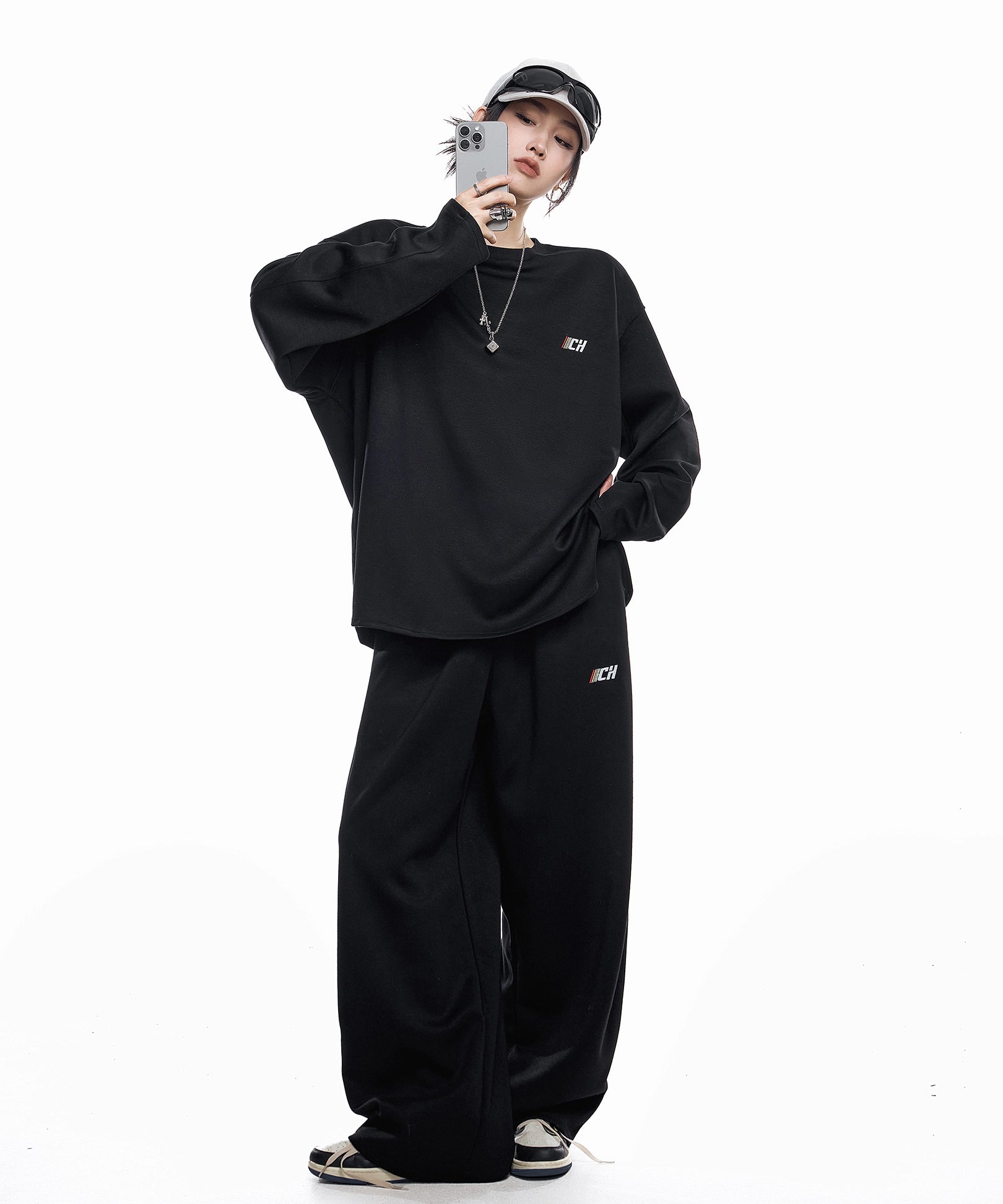 ICH MODE 美式刺绣灰色圆领卫衣女2025新款秋冬复古宽松套头上衣