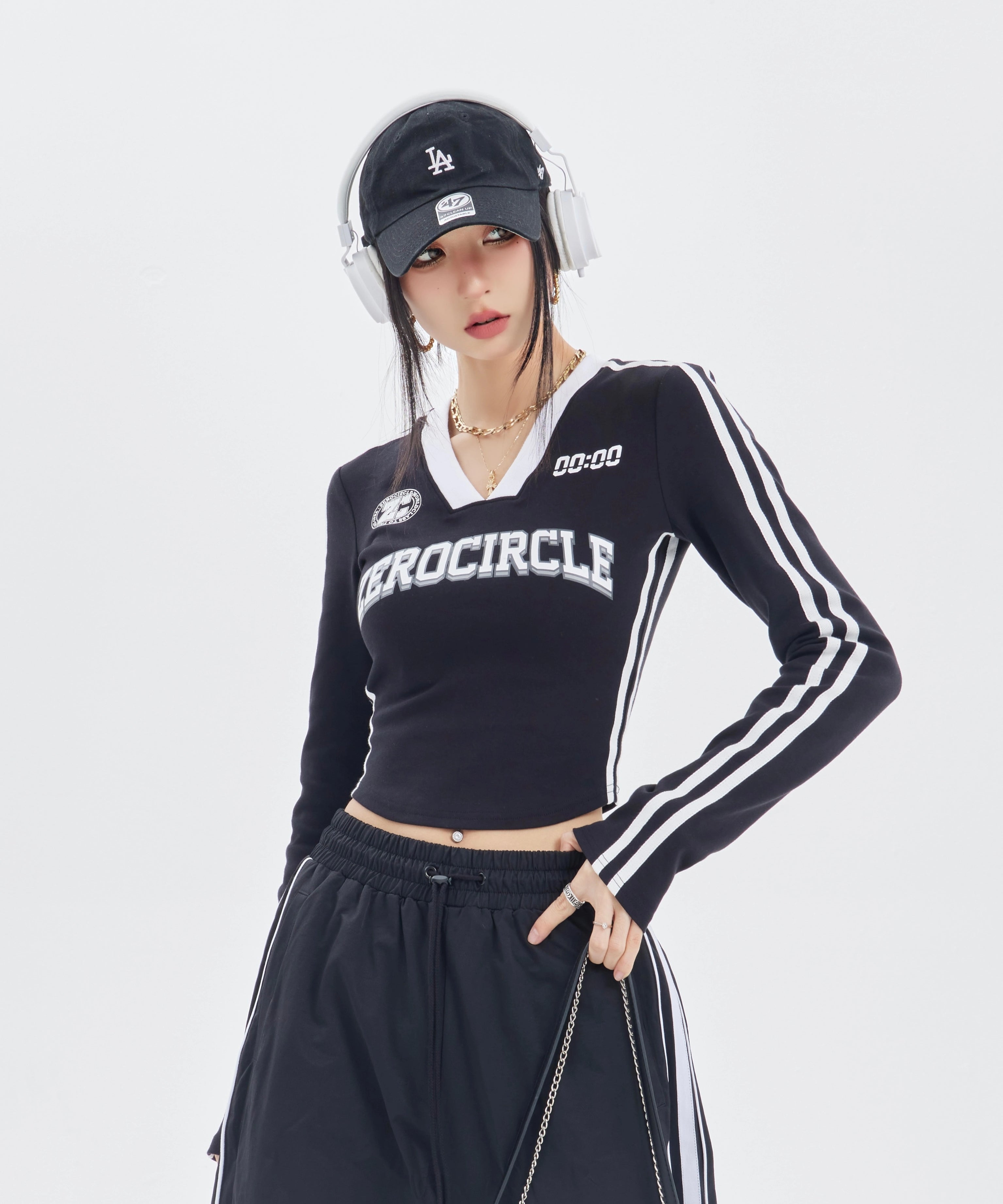 野生zerocircle灰黑色v领长袖t恤女春夏美式复古修身显瘦短款上衣