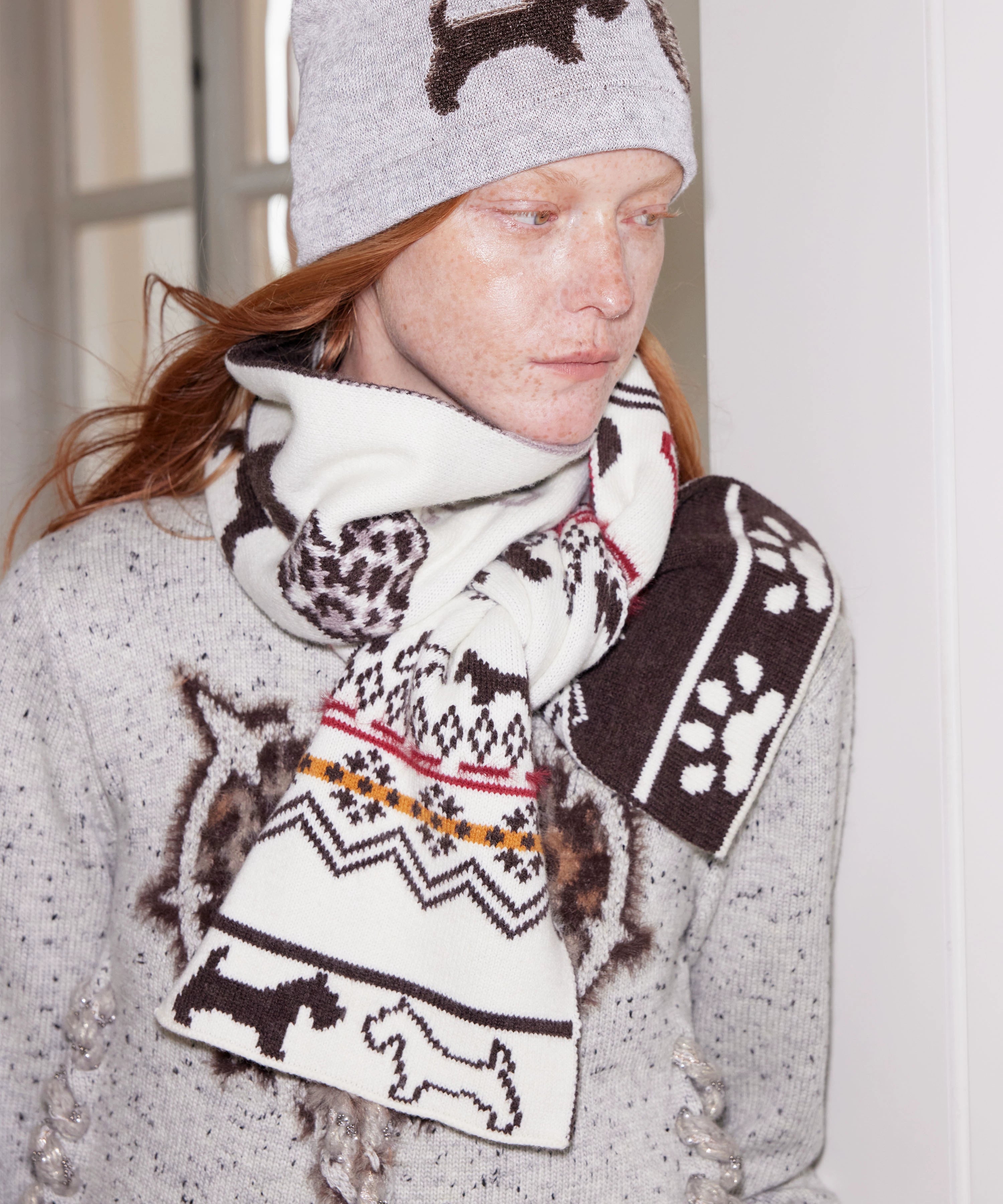 2th Desire费尔岛复古爱心提花软糯羊毛混纺两用针织保暖加厚围巾