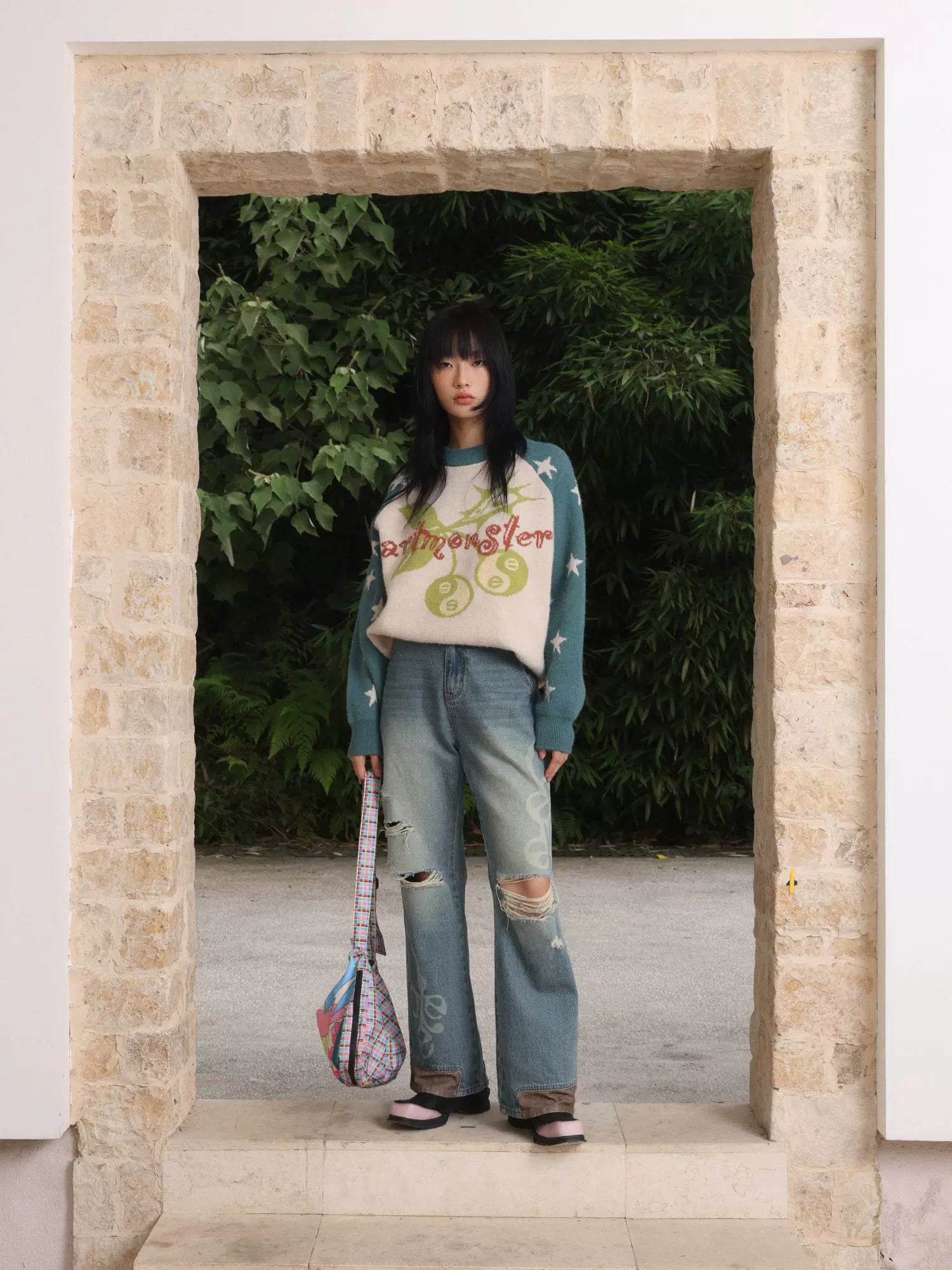 “电子樱桃”| eeeeArtmonster24FW创意樱桃印花拼色重磅圆领毛衣