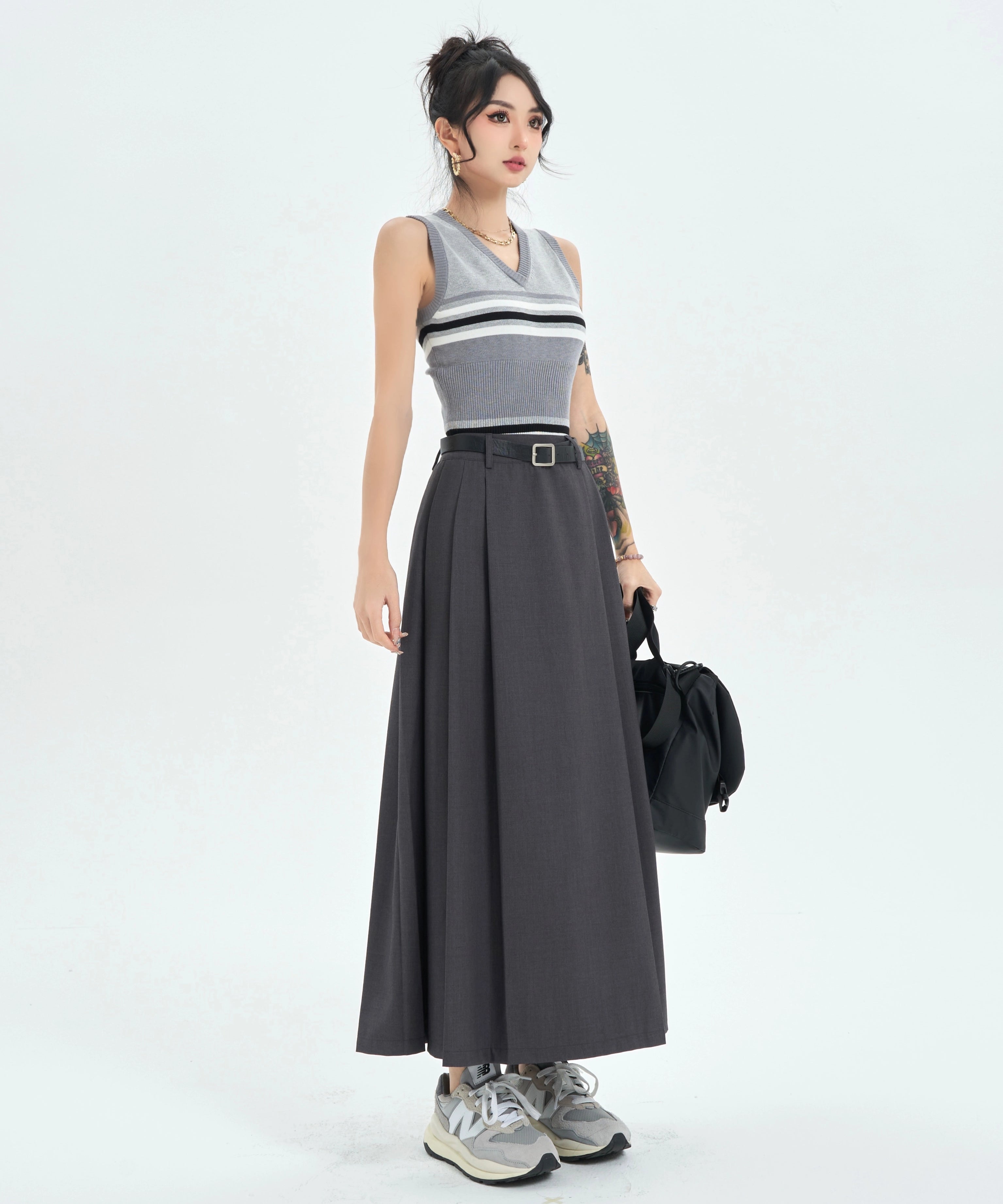 野生zerocircle灰色马面裙春夏季新款显瘦高级感百褶半身中长裙子