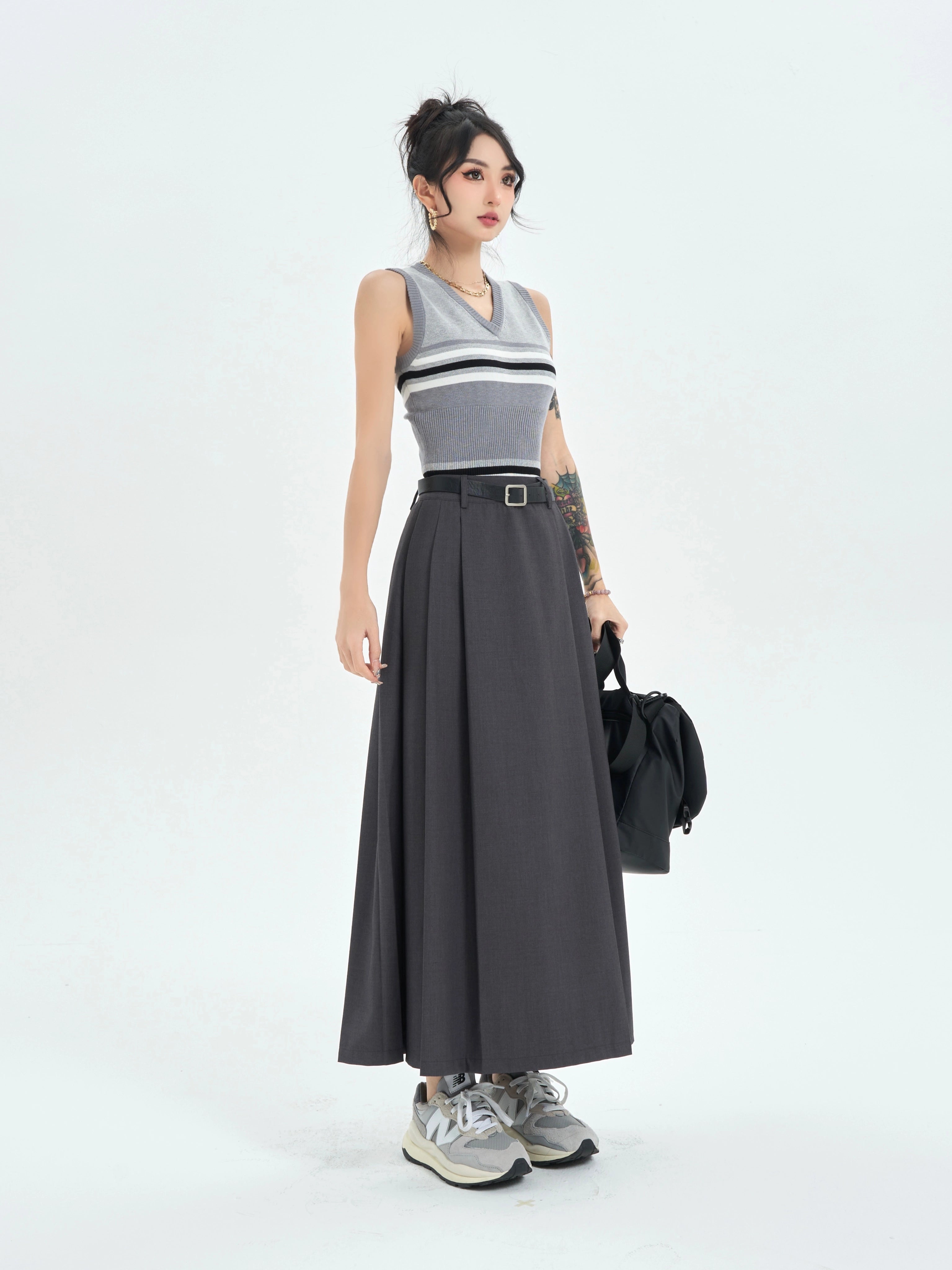 野生zerocircle灰色马面裙春夏季新款显瘦高级感百褶半身中长裙子