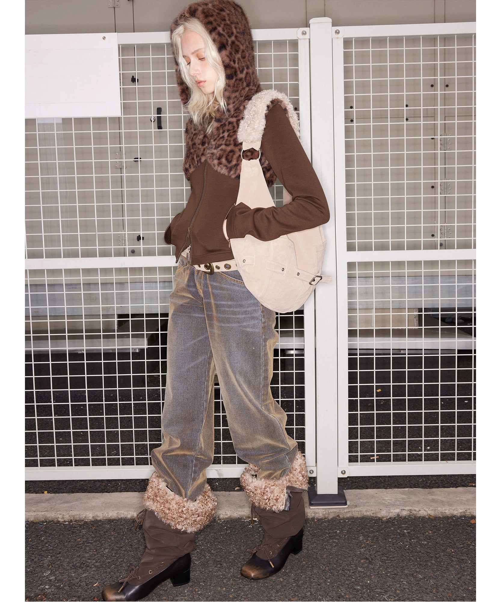 2th Desire可拆卸翻领毛毛擦色麂皮方头鞋时装靴子绑带长筒堆堆靴