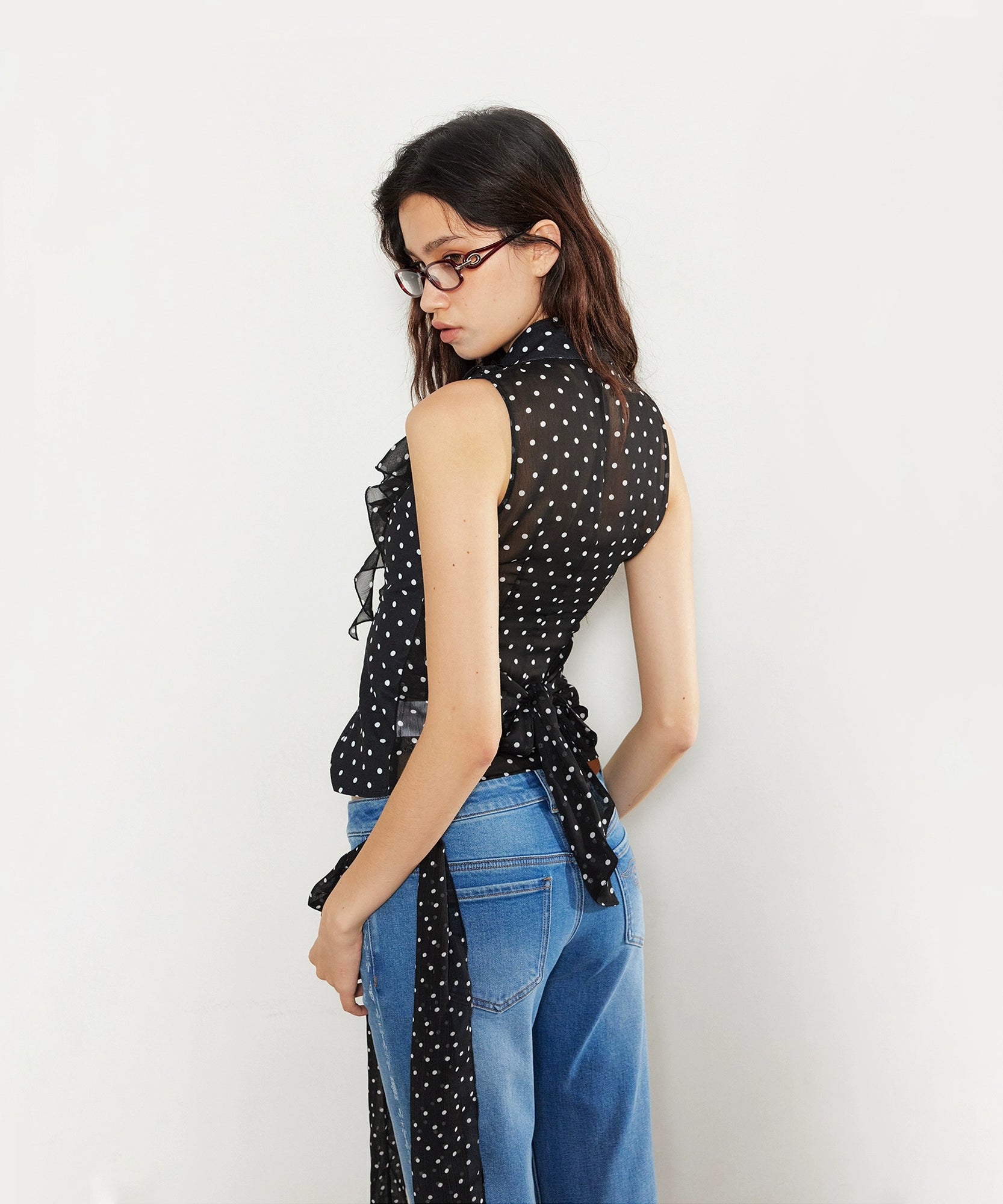 2th Desire蕾丝爱心刺绣波点玫瑰花露背外穿上衣无袖V领马甲背心